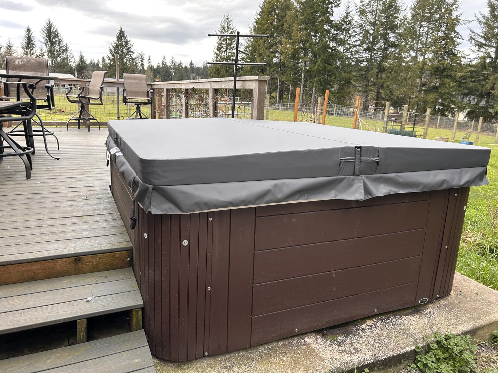 MySpaCover Custom-Made, Durable Hot Tub, Spa Cover Replacement, 5 Year Warranty. EPS Insulation Foam Range 4,5,6 inch Taper Any Shape and Size up to 96 inches customer photo 1