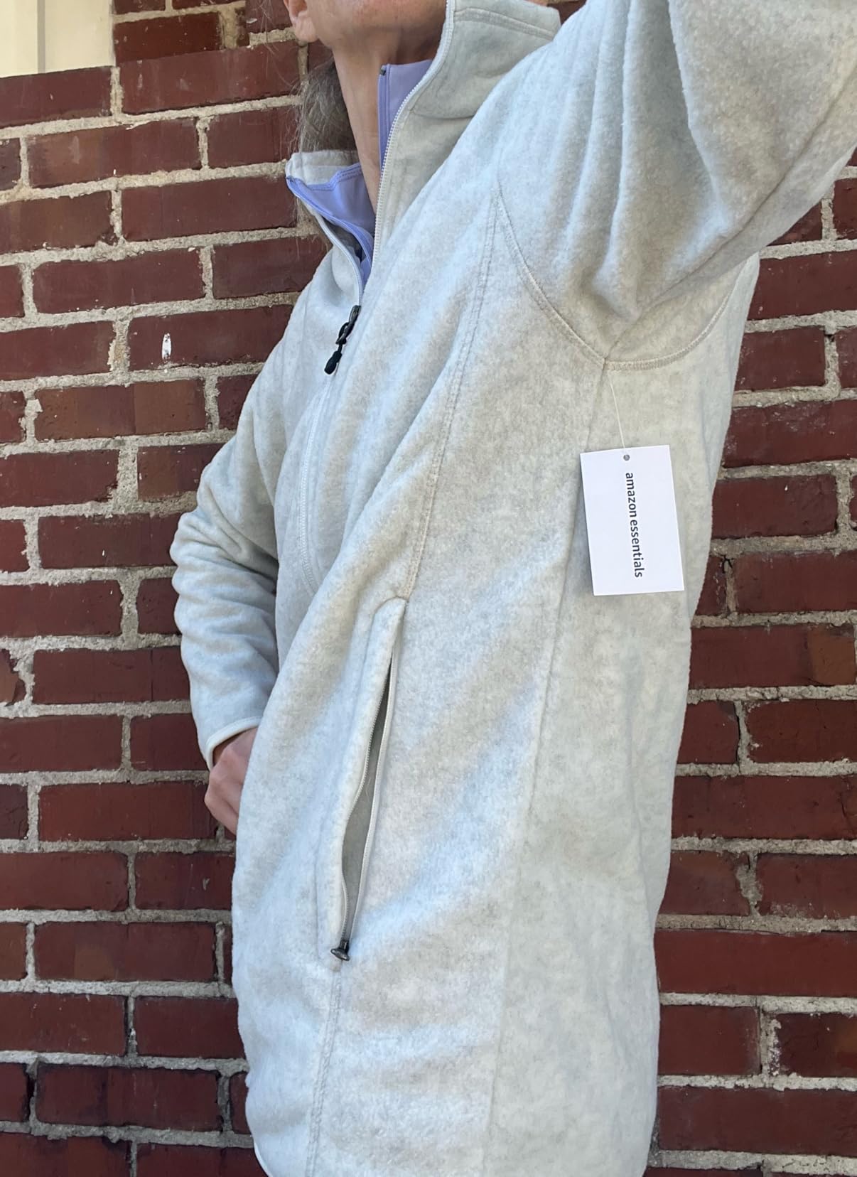 Amazon Essentials Men's Full-Zip Polar Fleece Jacket customer photo 1