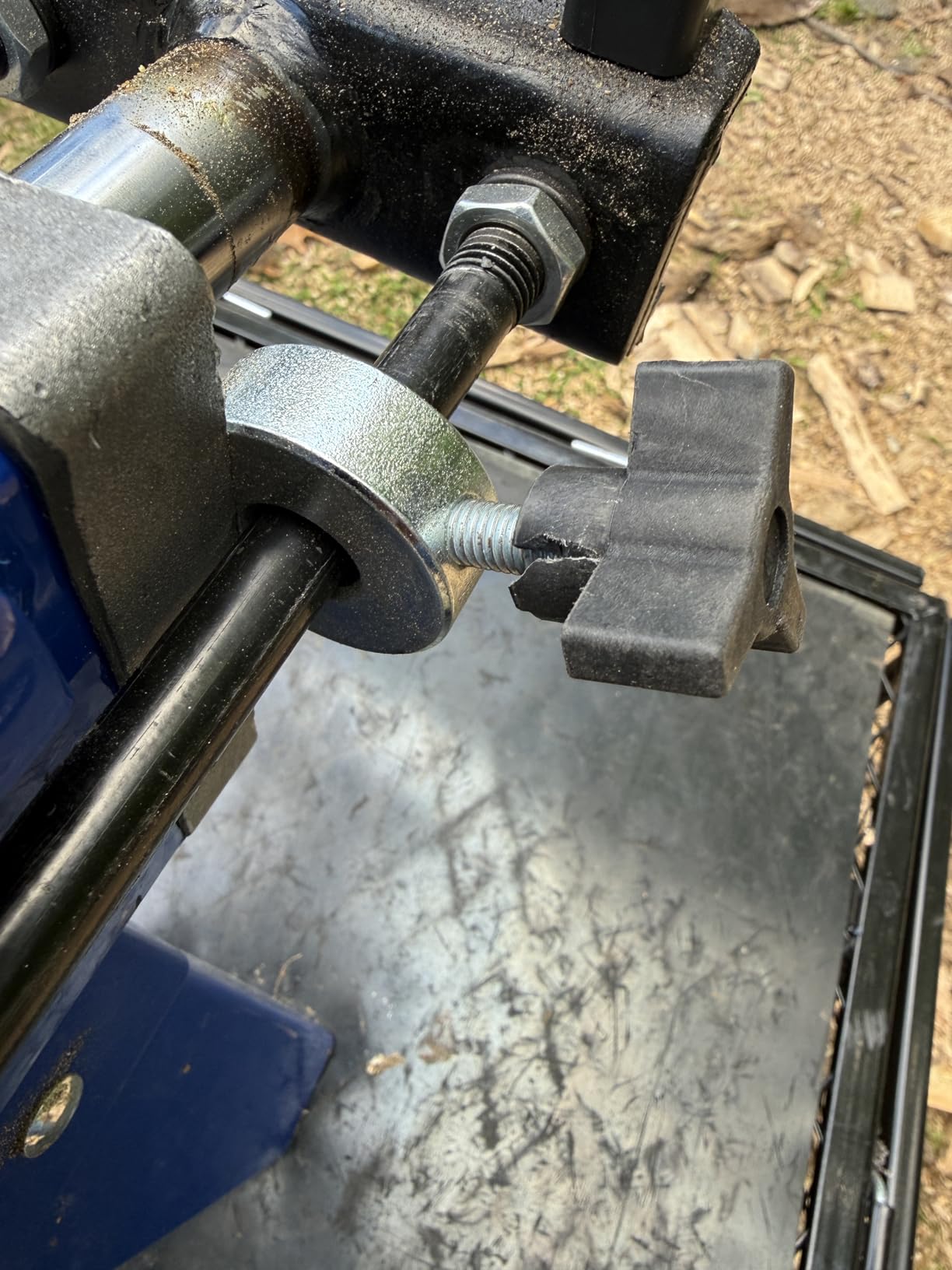 BILT HARD Log Splitter 6.5 Ton, Wood Splitter Electric Powered 15Amp, with Hydraulic Ram customer photo 1