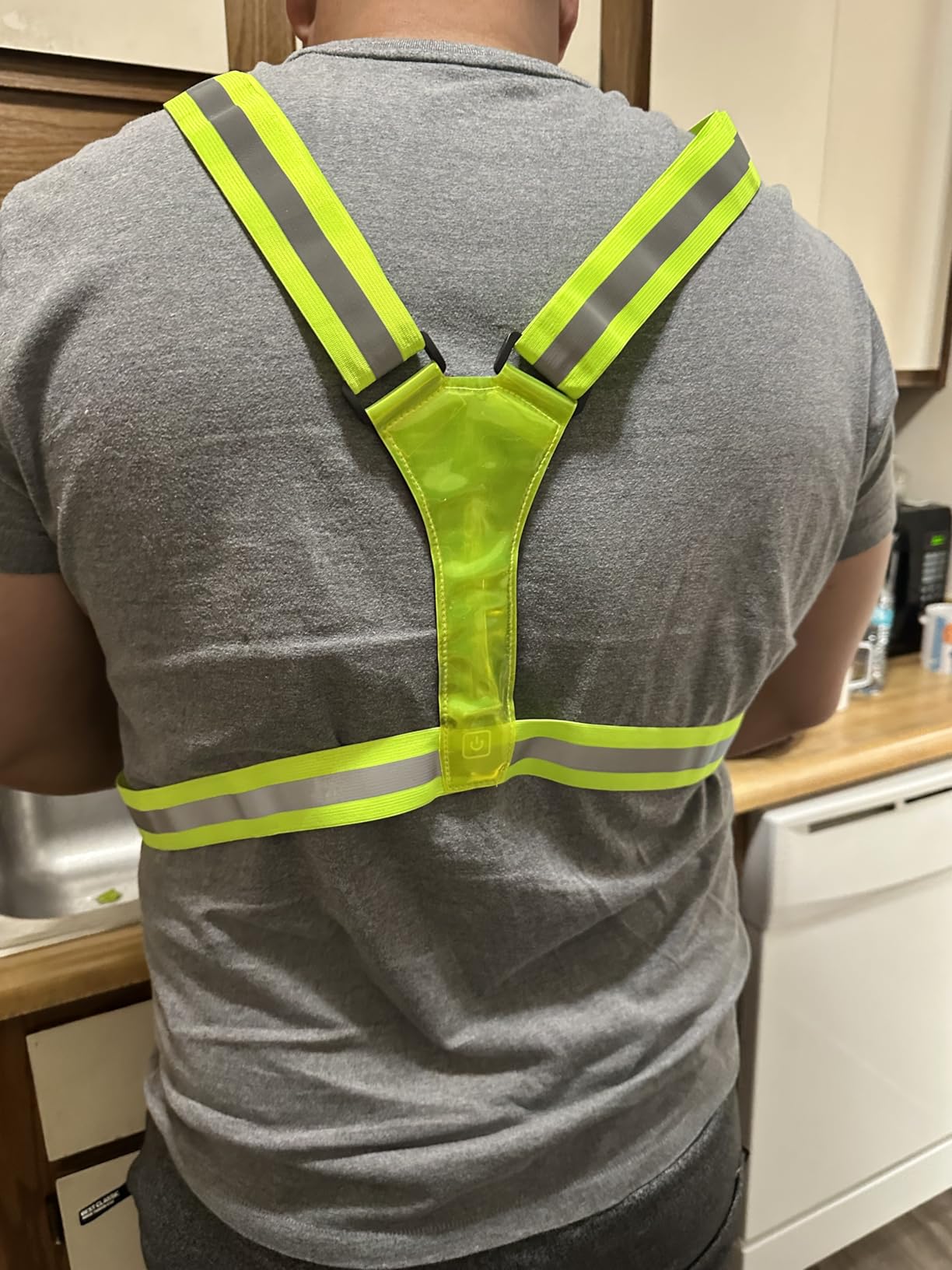 Simket LED Reflective Running Vest, Water Resistant Safety Gear with USB Rechargeable 10-12H Runtime Lights, Adjustable High Visibility Vest for Night Running, Cycling, Dog Walking, Men Women Kids customer photo 1
