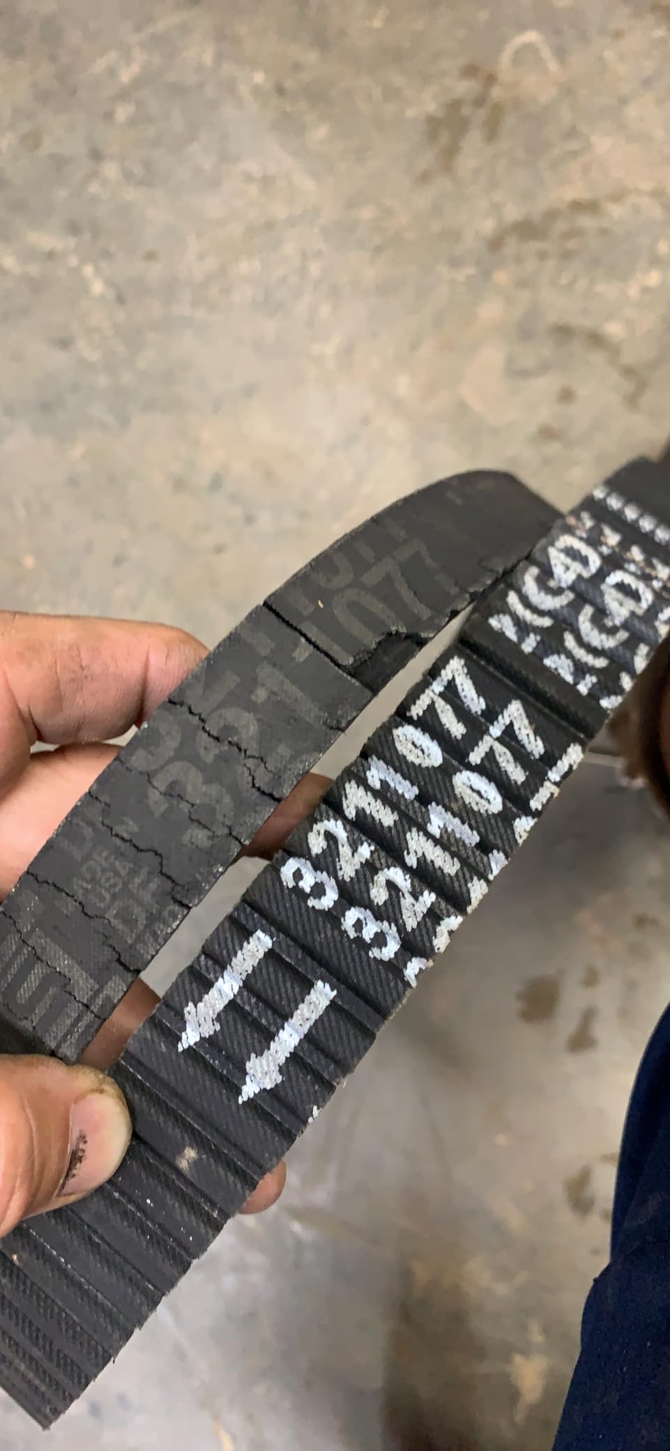 StarknightMT Drive Belt, 3211077 20G4022 CVT ATV Carbon Belt Compatible with Polaris Sportsman 400 500 Ranger 500 Scrambler Magnum Xplorer 4x4 ATV UTV customer photo 1