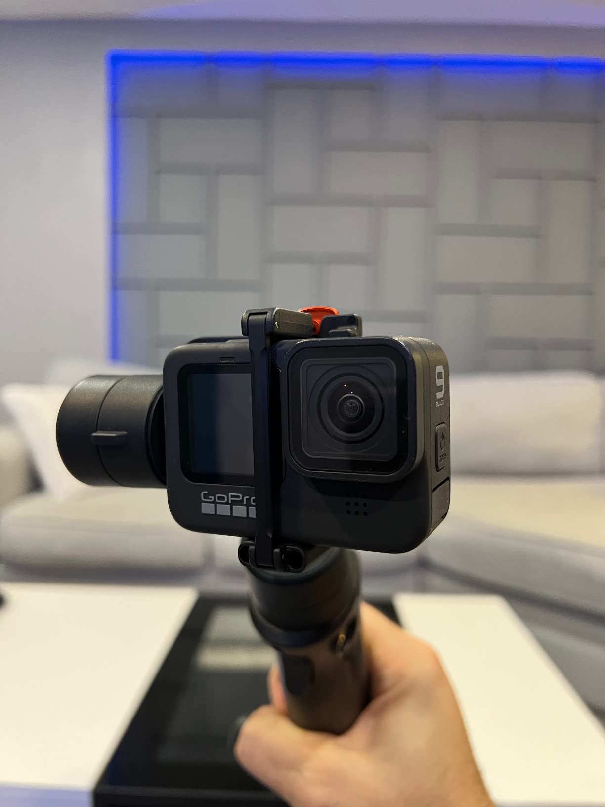 hohem iSteady Pro 4 3-Axis Gimbal Stabilizer for GoPro 13/12/11/10/9/8/7/6/5, for Osmo Action and Other Action Cameras, Support Bluetooth & Cable Control, IPX4 Splash Proof with Tripod customer photo 1