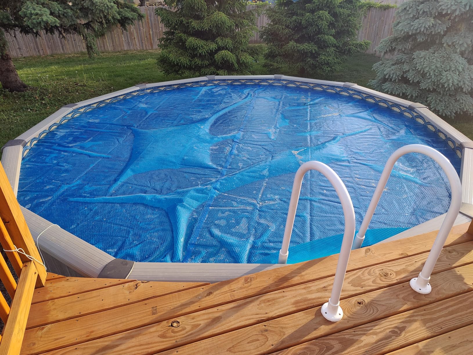 Solar Pool Cover 8 ft Round for 6-24ft Above Ground Inground Pools, Hot Tub Spa Thermal Heating Bubble Wrap Covers, 12 Mil Heavy-Duty Circle Blue Floating Blanket Mat for Swimming Pools customer photo 1