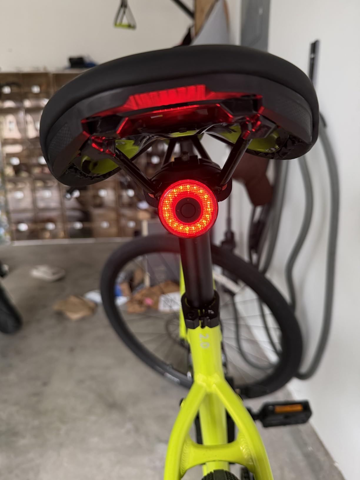 ROCKBROS Bike Tail Light Smart, Brake Sensing Bicycle Rear Lights, Ultra Bright LED Back Lights, Type C USB Rechargeable, IPX6 Waterproof, Cycling Safety Taillight Accessories customer photo 2