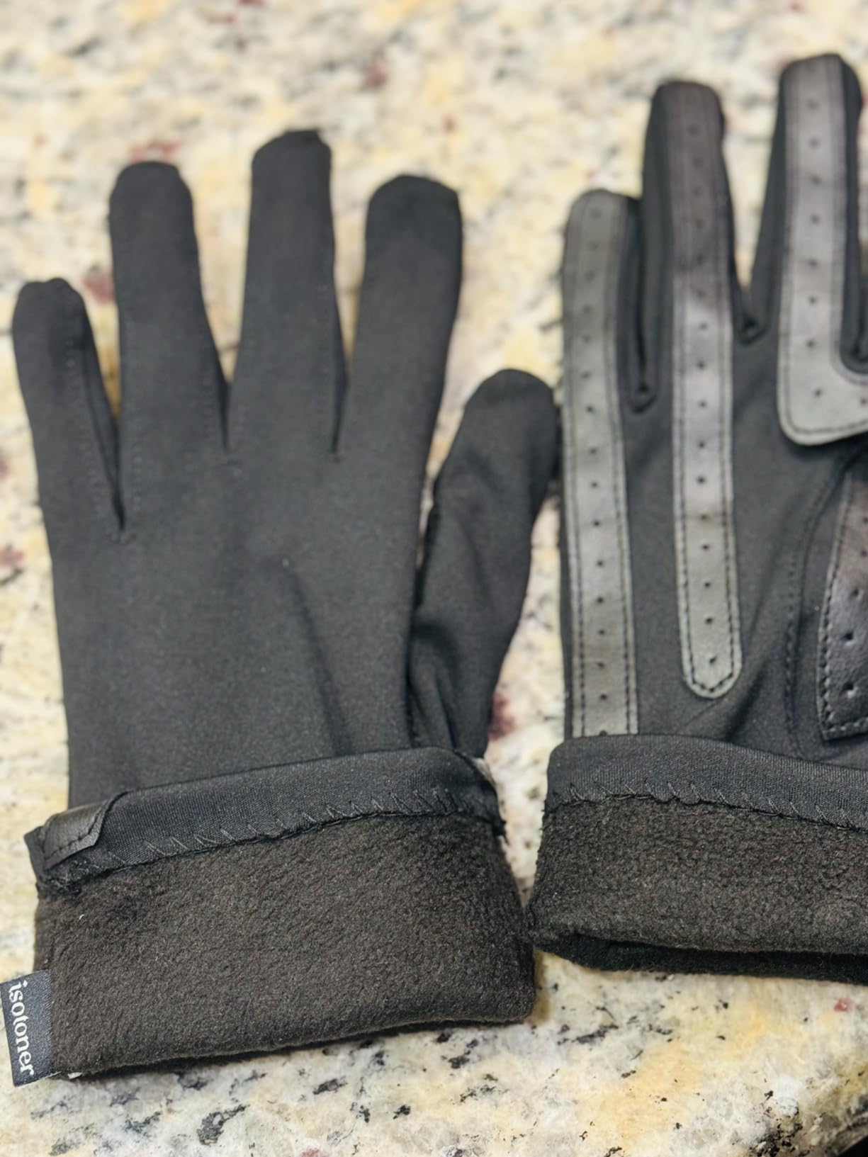 isotoner womens Spandex Touchscreen Cold Weather Gloves With Warm Fleece Lining and Chevron Details customer photo 2