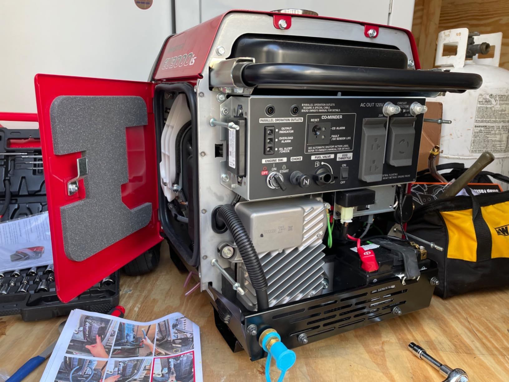 EU3000is Propane, Natural Gas & Gasoline Tri Fuel Conversion Kit for Honda Generator Inverter LPG CNG customer photo 1