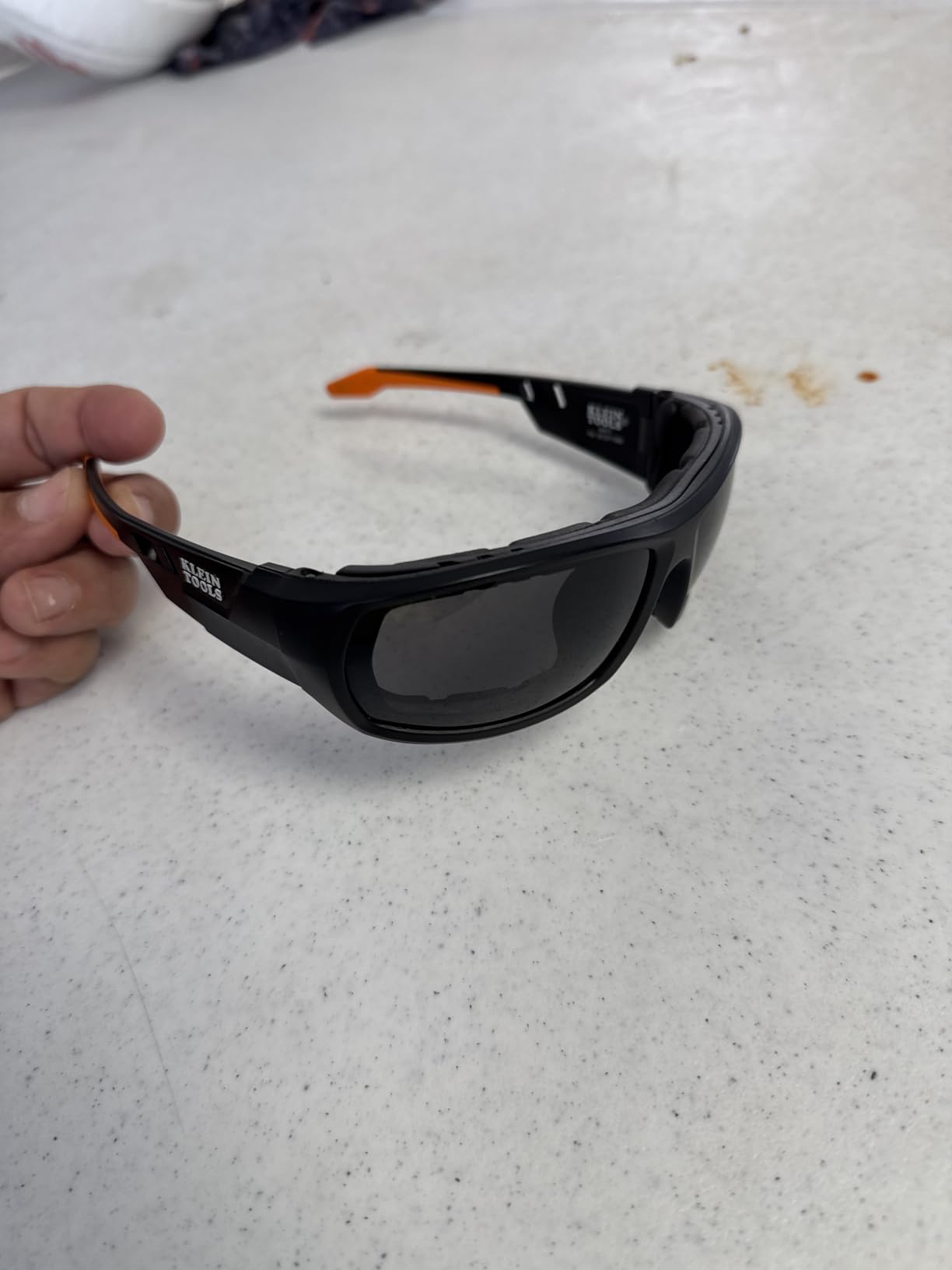 Klein Tools 60471 Safety Glasses, ANSI Z87.1+ Pro Full Frame Gasket Safety Glasses, Gray Lens, UV Protection, Anti-Fog, Scratch Resistant customer photo 1