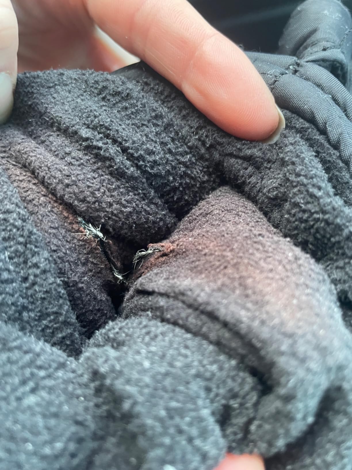 Heated Hand Muff, Electric Heating Hand Warmer Pouch, Suitable for Outdoor Hunting, Sports, Photography, Golf, Football in Cold Winter Keep Warmth (Batteries no Including) customer photo 1