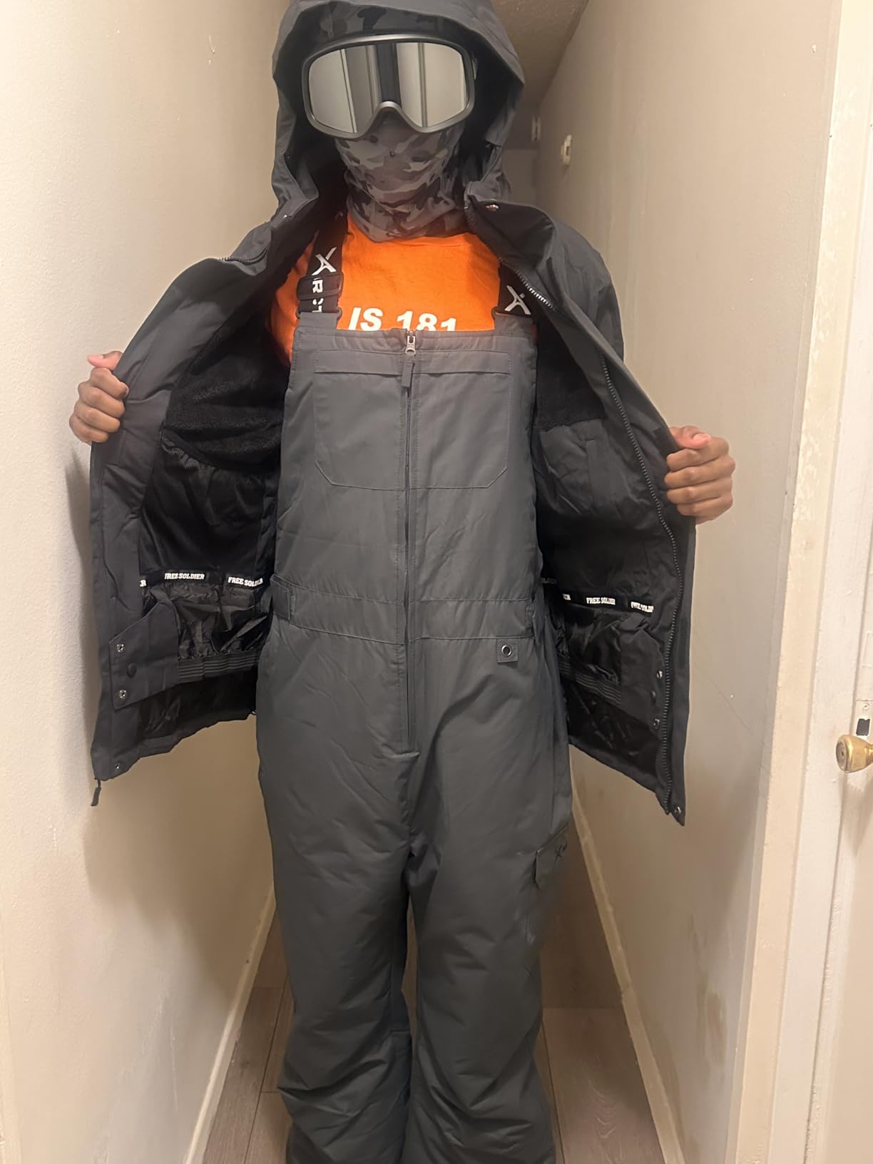 FREE SOLDIER Men's Waterproof Ski Jacket Fleece Lined Warm Winter Snow Coat with Hood Fully Taped Seams customer photo 1
