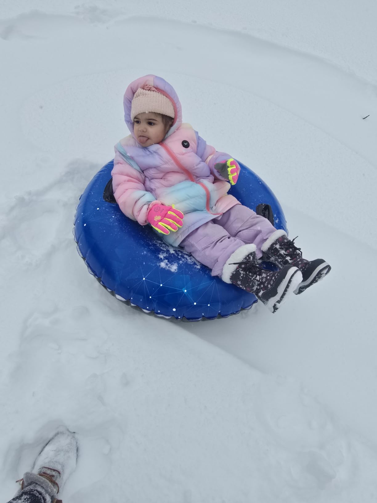 Snow Tube, WOLKEK 40 Inch 2Pack / 47 Inch 1Pack Snow Sled for Kids and Adult, Thickened Heavy Duty Hard Bottom Sleds for Snow with Handles customer photo 1