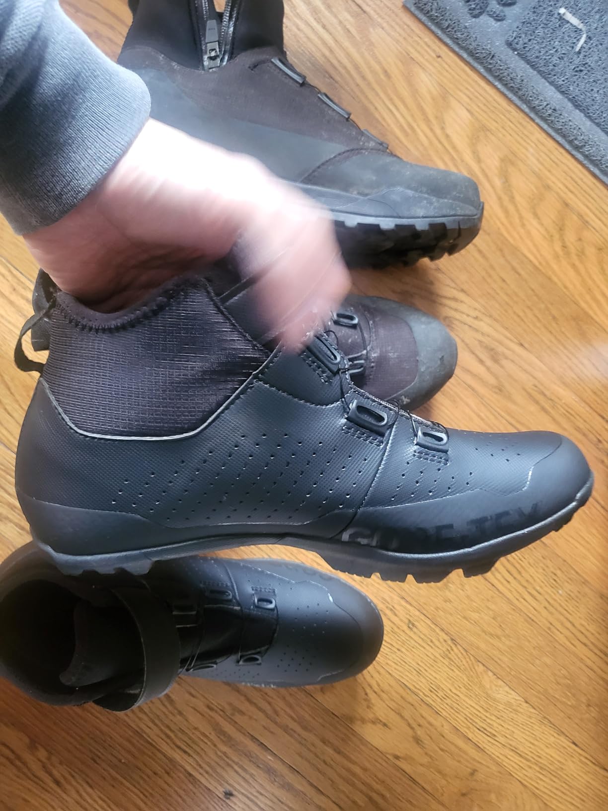 Fizik Unisex-Adult MTB Winter Shoes Terra Artica X5 GTX Gore-Tex customer photo 2