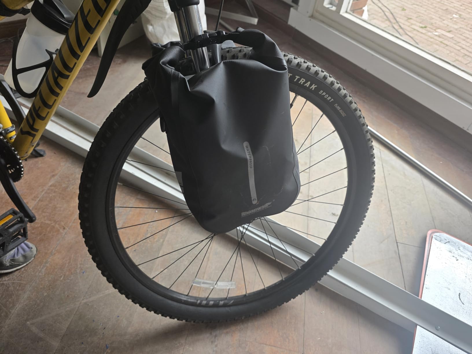 Rhinowalk Bike Front Fork Bag Waterproof Bike Pannier Bag Saddle Bag Shoulder Bag 6L for E-Scooter Mountain Bike Accessories customer photo 1