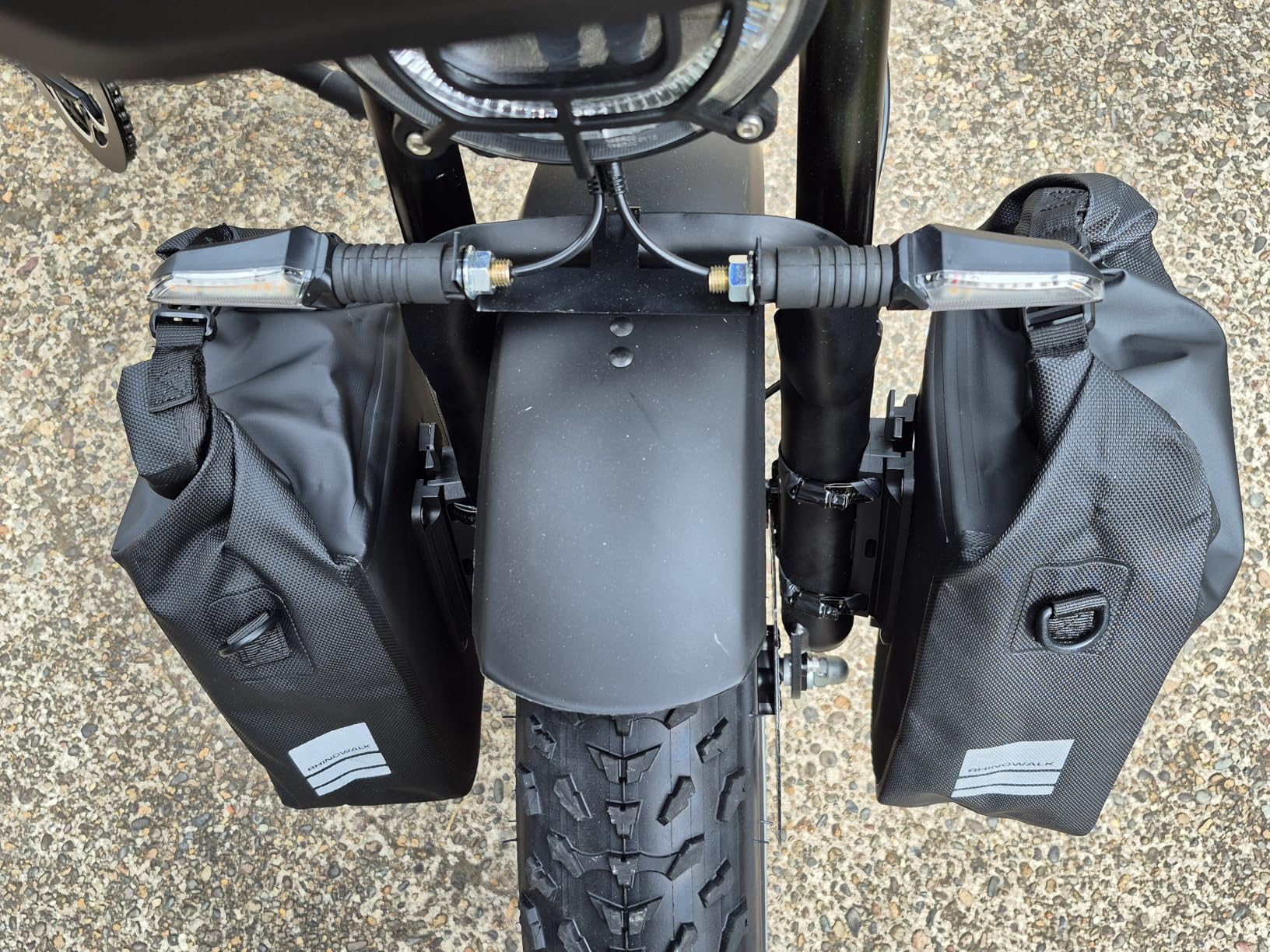 Rhinowalk Bike Front Fork Bag Waterproof Bike Pannier Bag Saddle Bag Shoulder Bag 6L for E-Scooter Mountain Bike Accessories customer photo 2