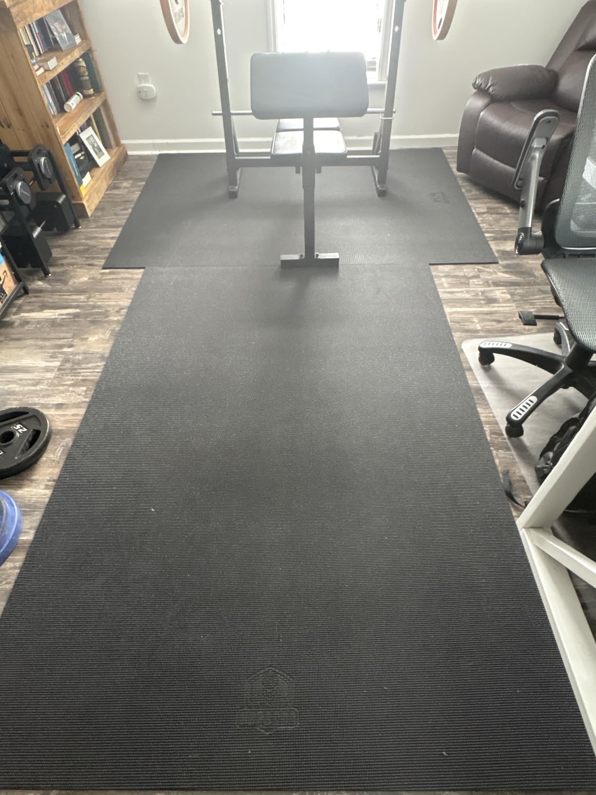 HAPBEAR Large Exercise Mat 7'x5'/6'x8'/6'x9'/6'x10'/6'x12' 8mm (1/3 inch), Non-Slip, Ultra Durable, Thick Workout Mat for Home Gym Flooring Cardio, Yoga for Fitness, High-Density, Shoes-Friendly customer photo 2