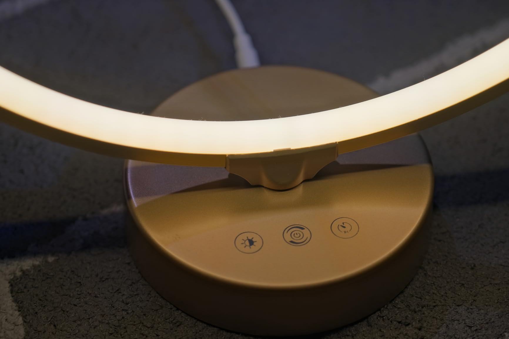 Doraubia 2 in 1 Light Therapy & Desk Lamp - 10000 Lux Sun Lamp with Dual Controls, 4 Timer, Dimmable, 3 Color Temperatures customer photo 1