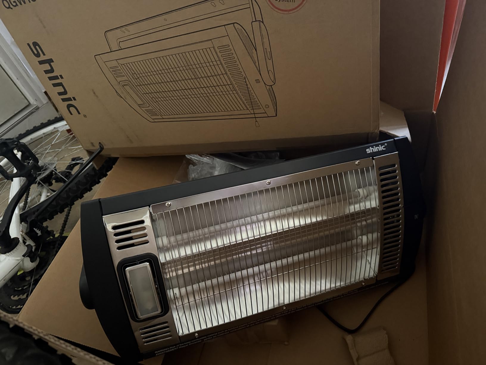 Shinic Electric Garage Heaters for Indoor Use, 1500W/750W Ceiling Mounted Radiant Quartz Heater with Work Light, 90 Degree Rotation, 5 Mode Settings, Electric Heater for Garage, Shop, Patio customer photo 1