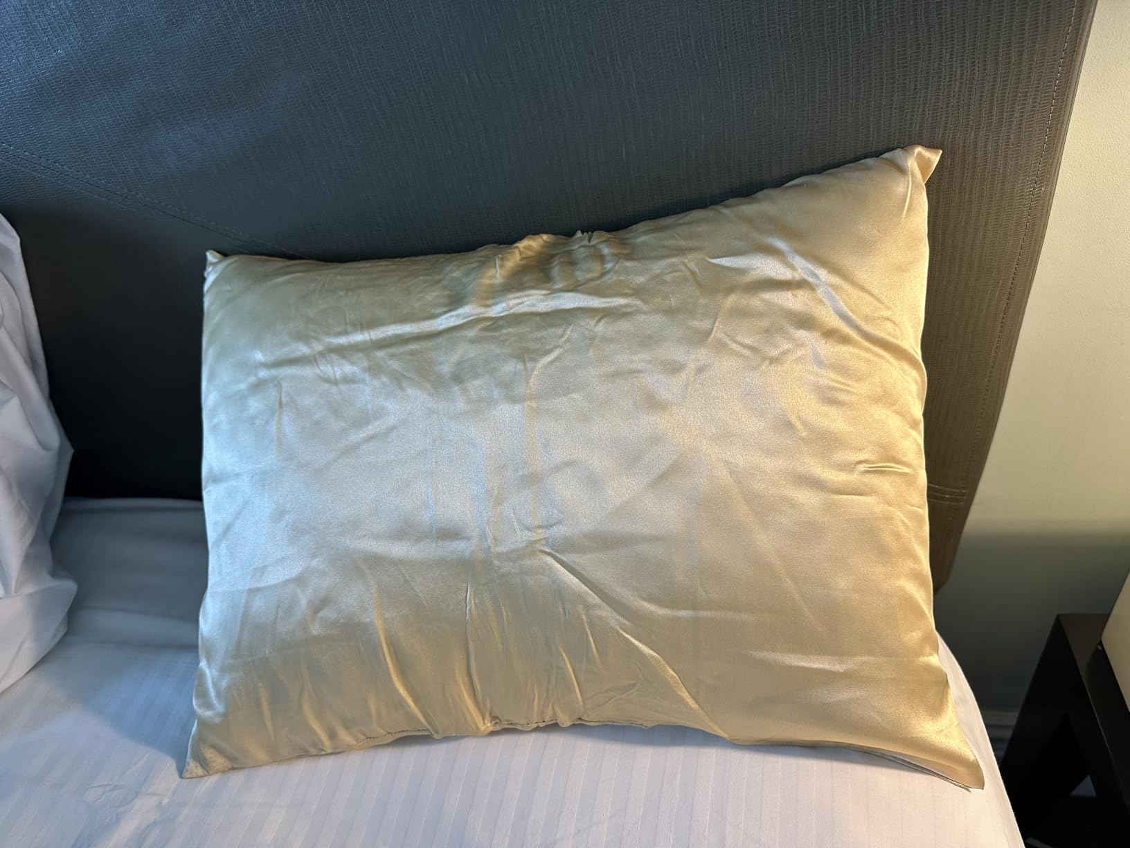 Nappler Small Shredded Memory Foam Pillow for Travel and Camping - Compressible Medium Firm Bed Pillow, Contoured Support, Breathable Cover, Machine Washable, Ideal Backpacking, Airplane and Car customer photo 2