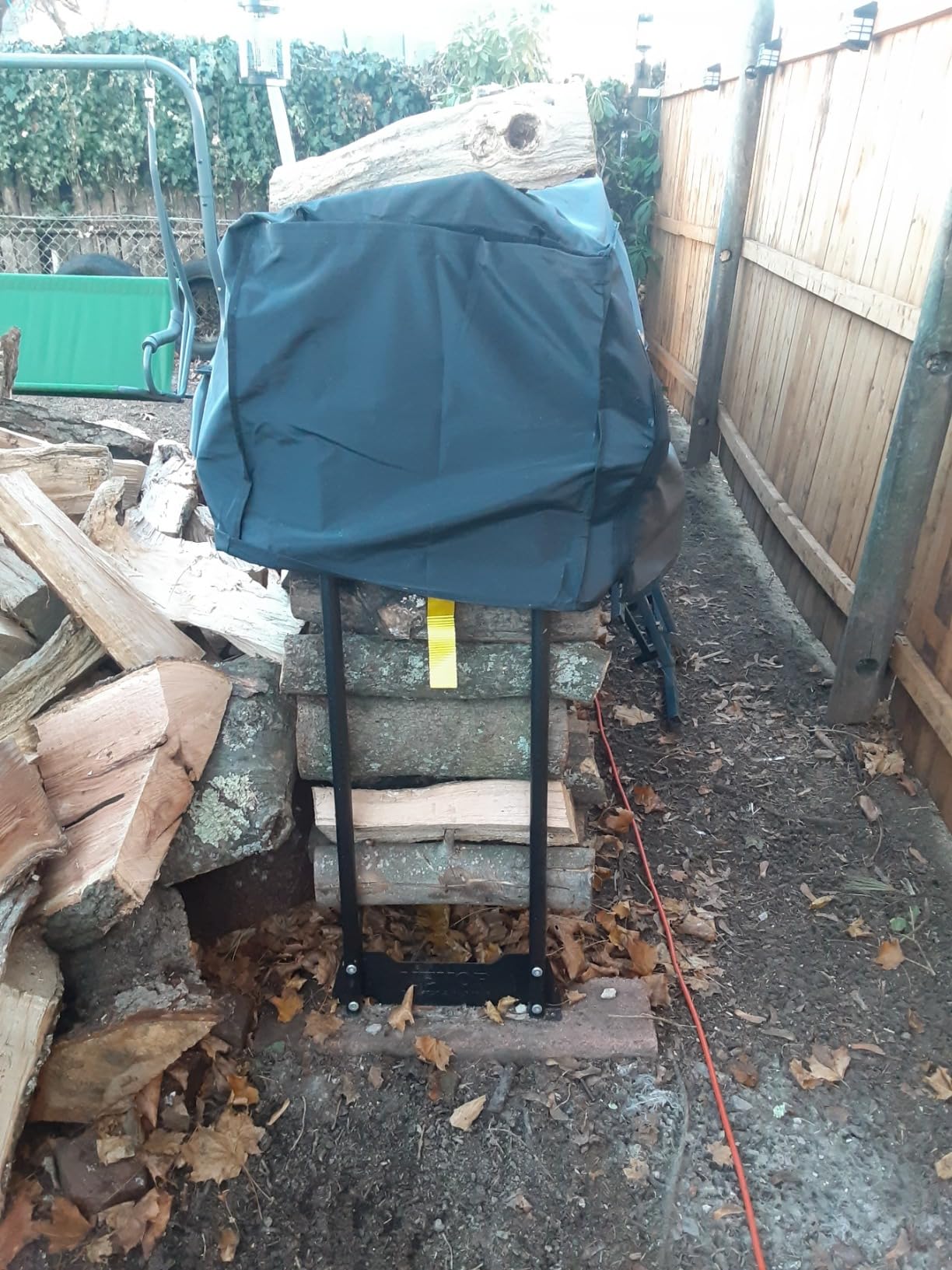 VEVOR 12.7FT Outdoor Firewood Rack with Cover - Heavy Duty Firewood Holder & 600D Oxford Waterproof Cover customer photo 2