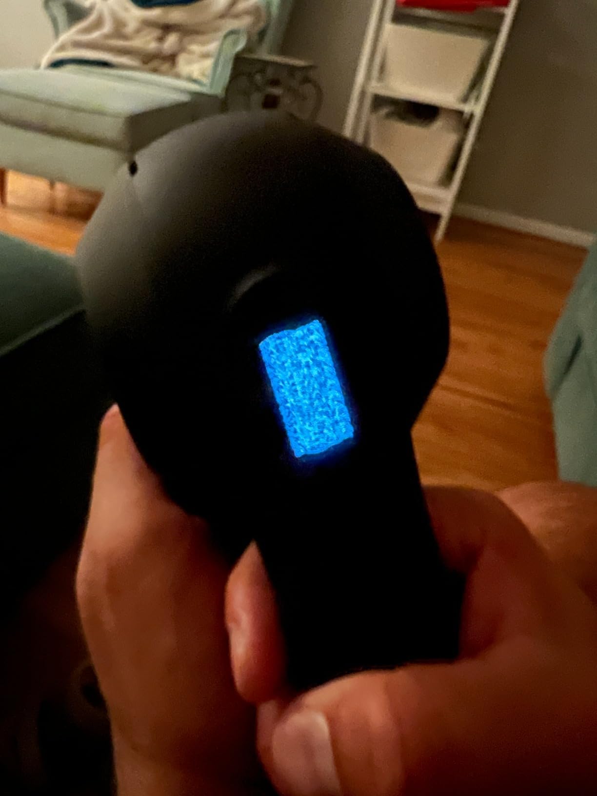 TheraGun Therabody Elite (5th Generation) - Handheld Deep Tissue Massage Gun - Bluetooth Enabled Percussion & Personal Massager for Pain Relief in Neck, Back, Leg, Hand, Shoulder and Foot customer photo 2