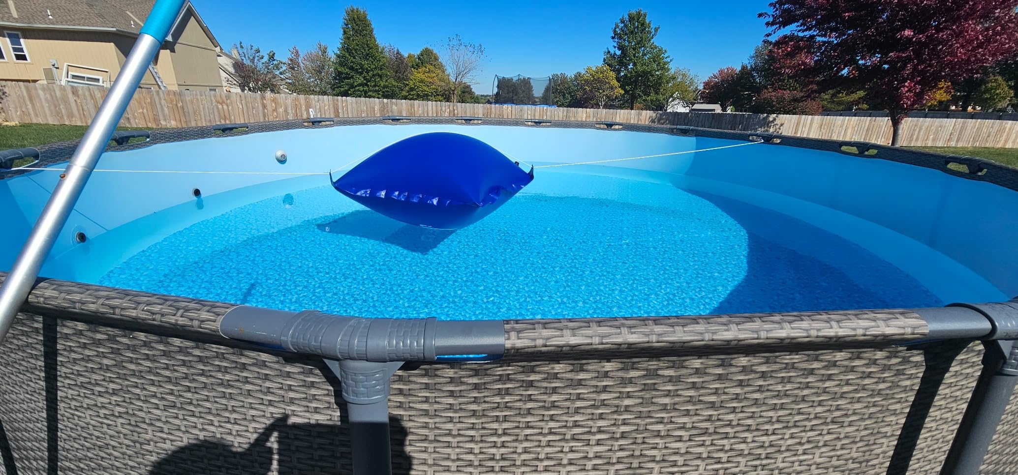 POOLHACKER Pool Pillows for Above Ground Pools, Winterizing Ice Equalizer 0.5mm Ultra Thick Pool Cover Air Pillow for Winter, Pool Closing Kit for Above-Ground Swimming Pool, 50ft Rope Included (4*8) customer photo 2