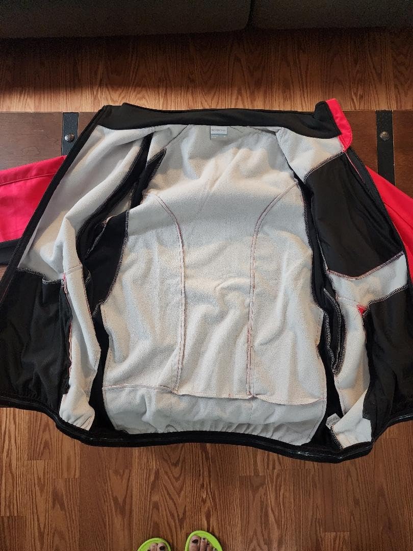 BERGRISAR Winter Cycling Jacket for Men with 6 Pockets Windproof Thermal Softshell Bike Jacket Running Windbreaker customer photo 1