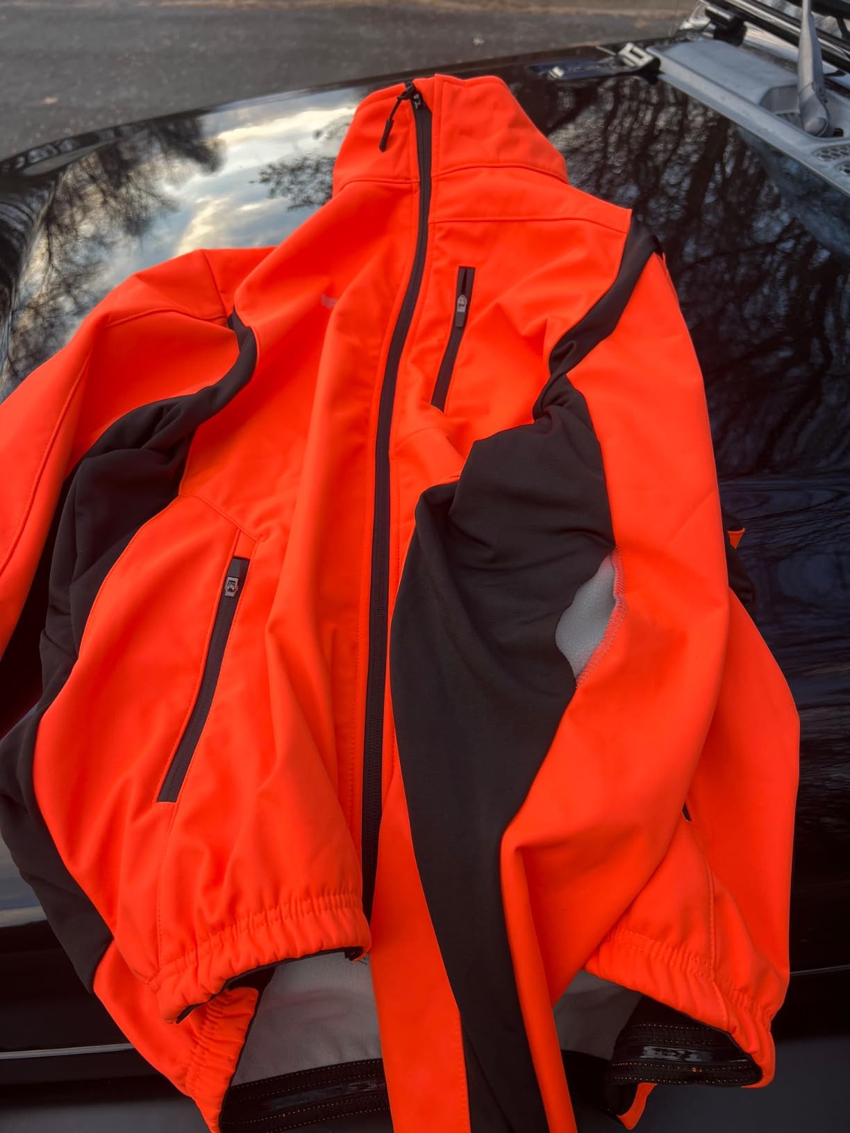 BERGRISAR Winter Cycling Jacket for Men with 6 Pockets Windproof Thermal Softshell Bike Jacket Running Windbreaker customer photo 2