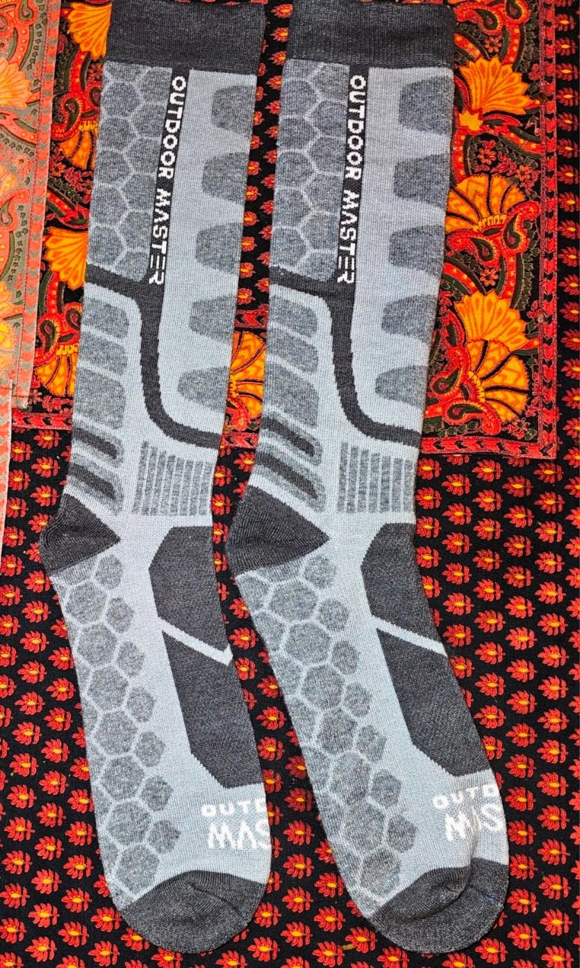 OutdoorMaster Merino Wool Ski Socks, 2/3 Pairs Compression Over The Calf for Men & Women, Winter Snowboard Thermal Socks customer photo 1