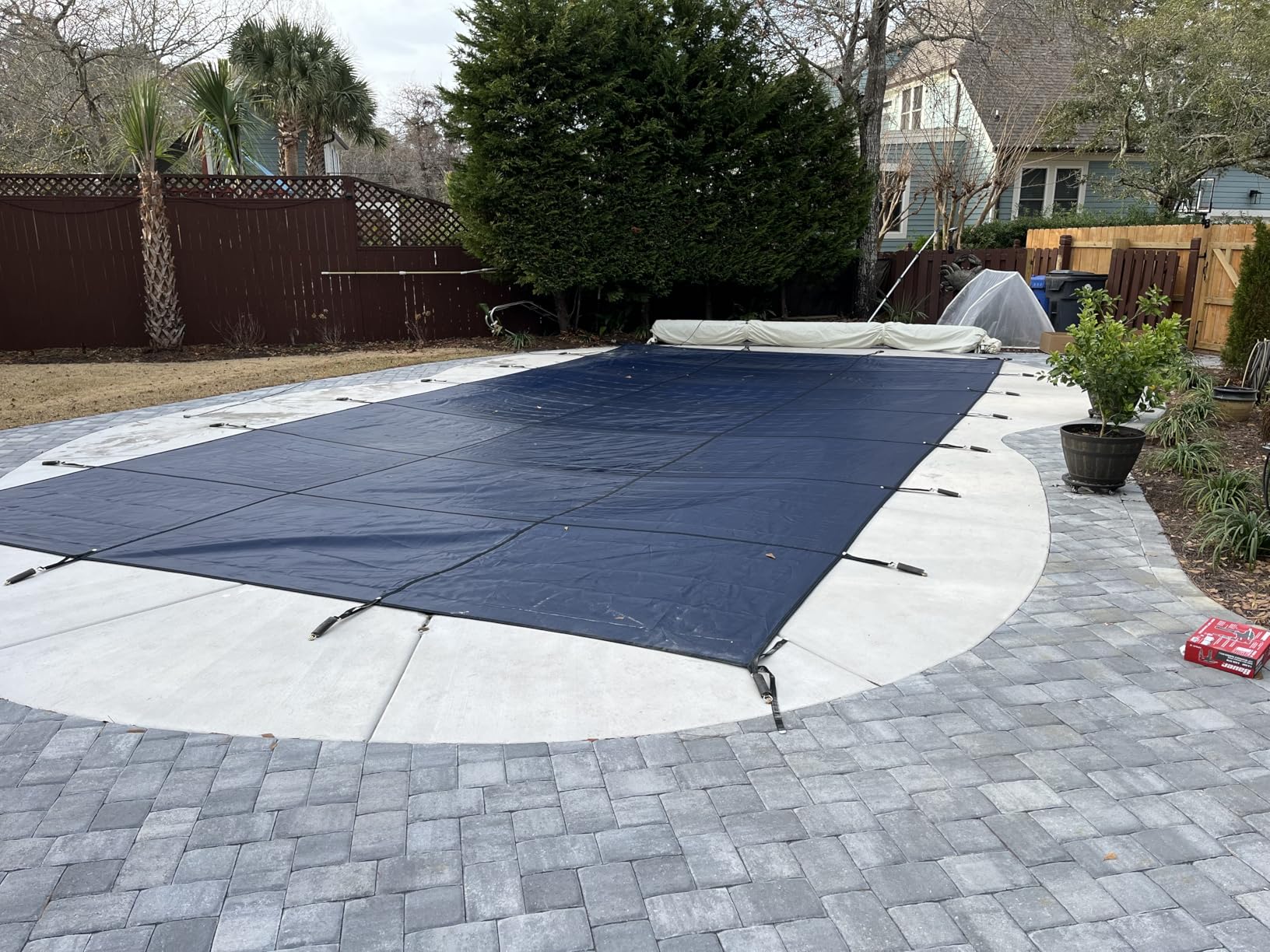 iCOVER Inground Pool Safety Cover, 16x32ft Rectangle Winter Safety Pool Cover for Inground Swimming Pools, Triple Stitched for High Strength, Blue customer photo 2