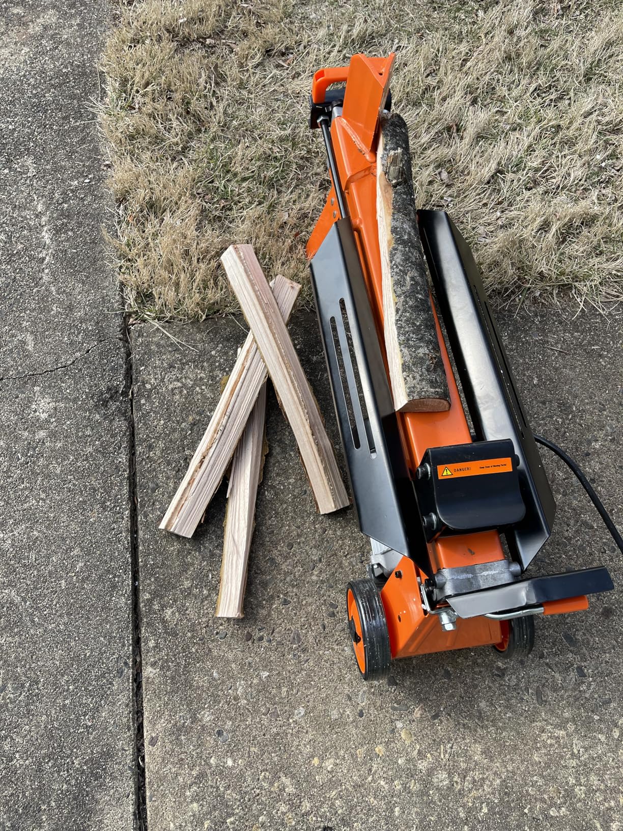 PROYAMA Log Splitter 6.5 Ton, Wood Splitter Electric Powered 15Amp, with Hydraulic Ram customer photo 1