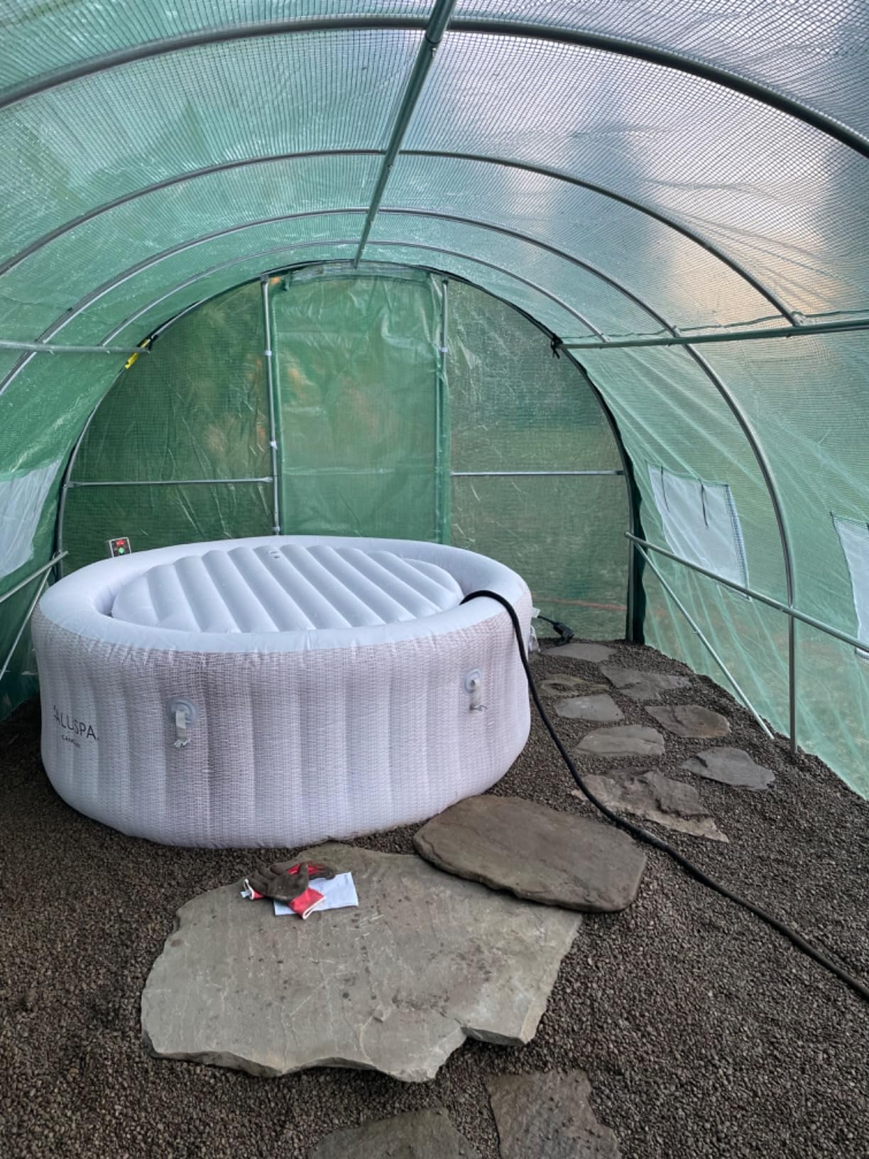 Bestway SaluSpa Cancun 2-4 Person Inflatable Hot Tub, Round Energy-Efficient Portable Spa with 120 AirJets, 71