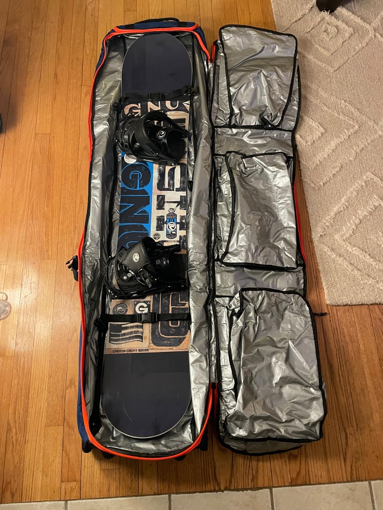 Bosynoy Snowboard Bag with Wheels, Extendable Ski Bags for Air Travel Length up to 175cm, Water Resistant Snowboard Travel Bags for Flying, Padded Ski Bag for Boots Up to Size 13, Helmet, Jacket, Pink customer photo 1