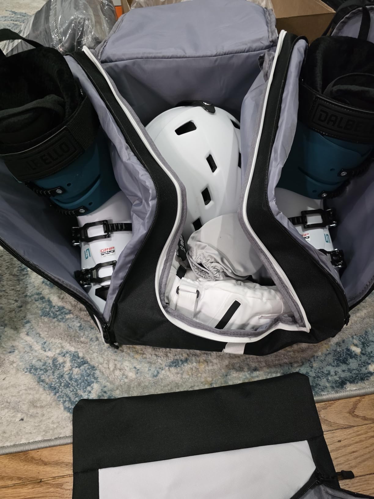 GoHimal Ski Bag and Boot Bag Combo, Padded Skis Bag for Air Travel, Safety Reinforce Ski Carrier Bag Fits for Skis Up to 200 CM and Boots Up To Size US13, Water- resistant Ski Travel Bag customer photo 1