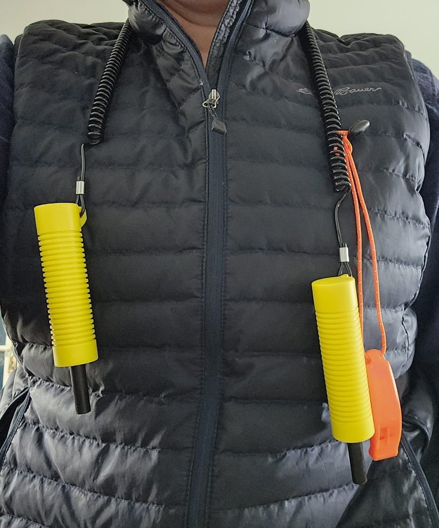 Huntury Retractable Ice Safety Picks- 11.5FT Extra Long Lanyard, Safety Whistle & Protective Covers, Durable Emergency Self-Rescue Spikes for Ice Fishing, Skating, Ice Walking & Winter Ice Activities customer photo 2