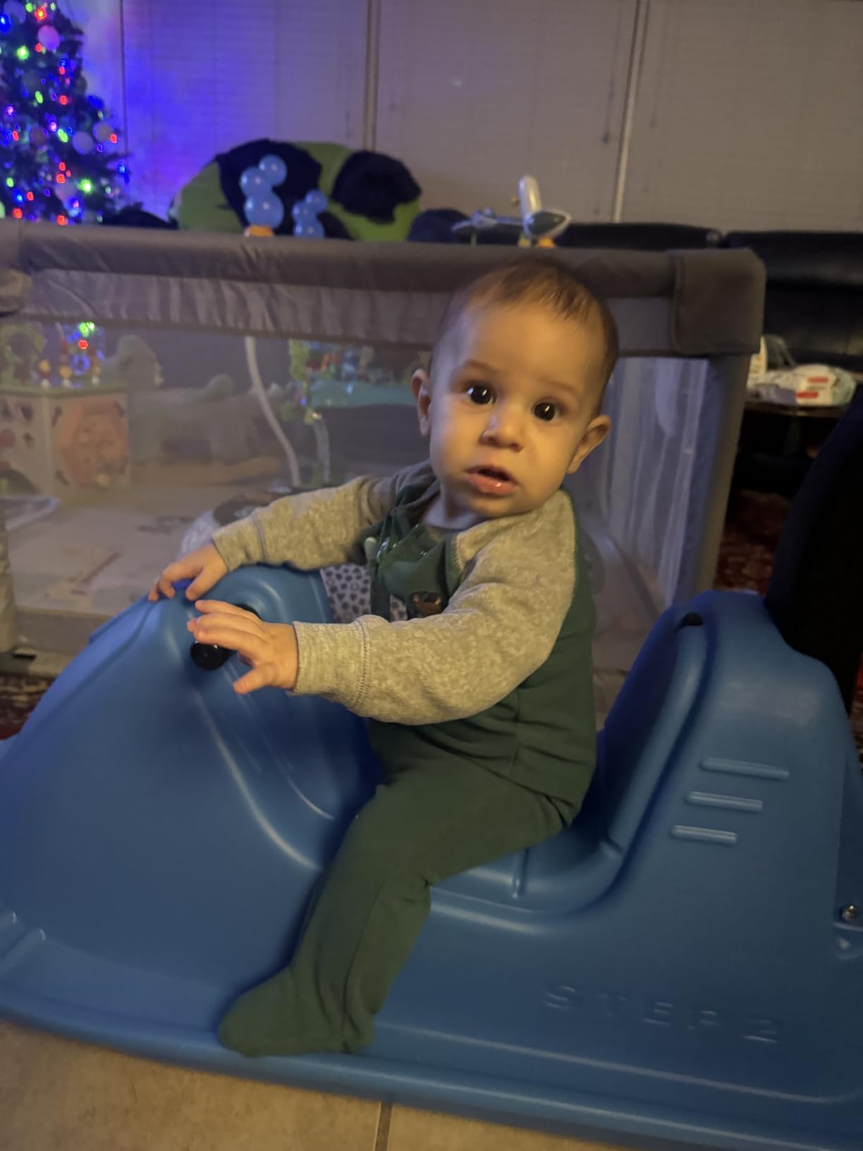 Step2 Push Around Sled, Kids Ride On Toy & Outdoor Snow Toboggan, Made of Durable Plastic, Max Weight 40 lbs., for Toddlers 1.5-3 Years Old, Blue customer photo 2