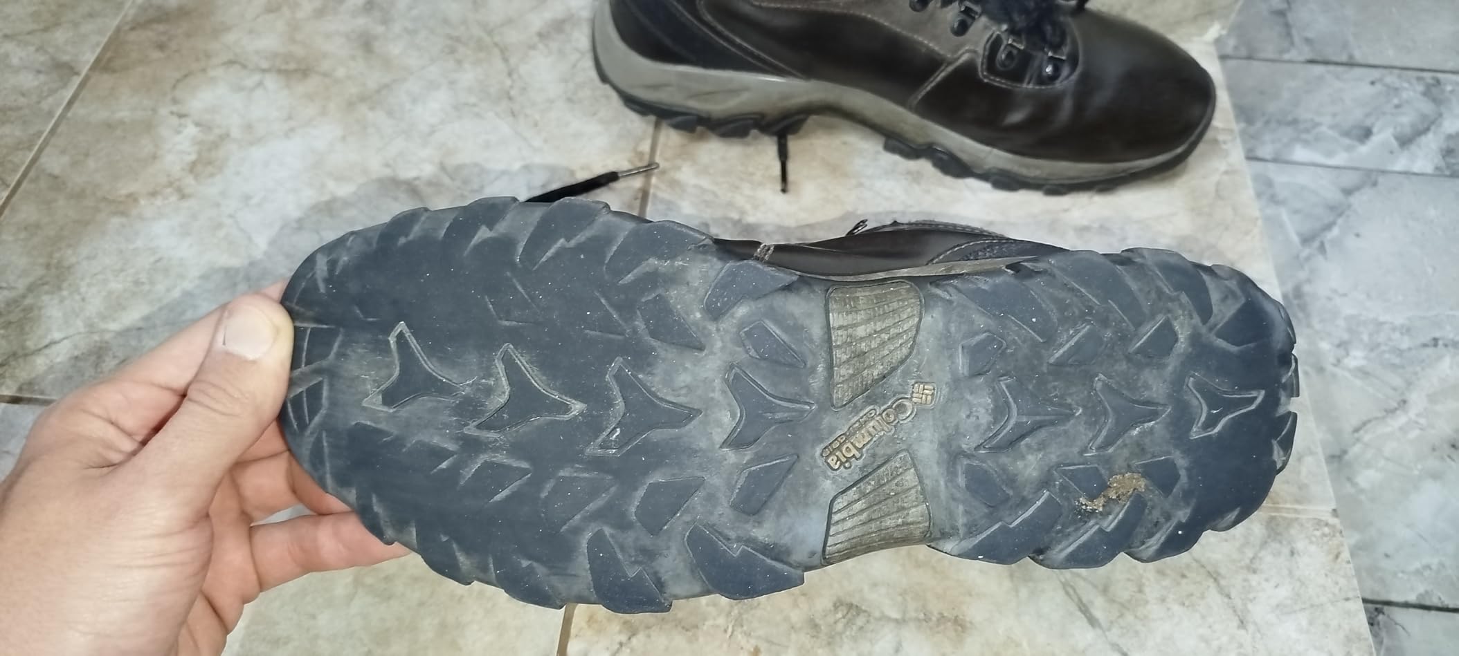 Columbia Men's Newton Ridge Plus Ii Waterproof Hiking Shoe customer photo 2