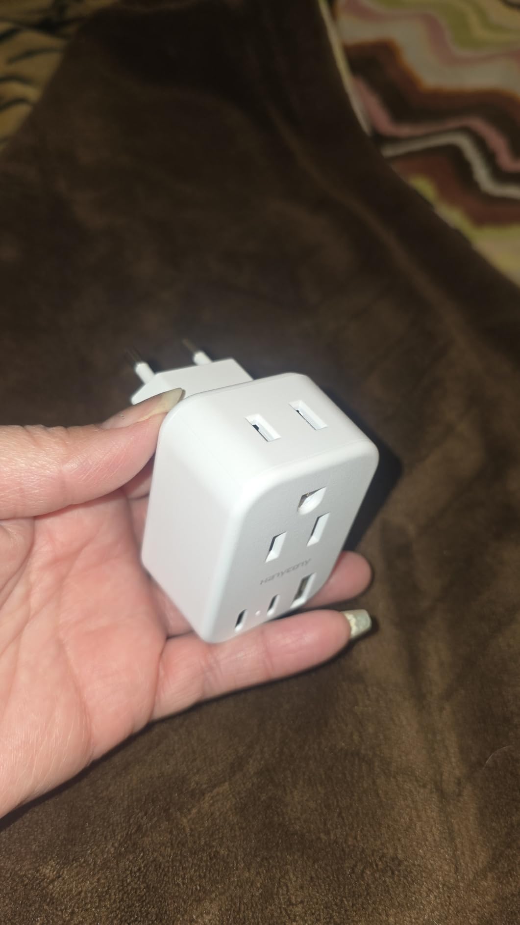 European Travel Plug Adapter USB C, HANYCONY International Plug Adapter, US to Europe Adapter Plug 2 Outlets 3 USB Ports(2 C Port), Type C Power Adapter to Italy Spain France Portugal Iceland Germany customer photo 1
