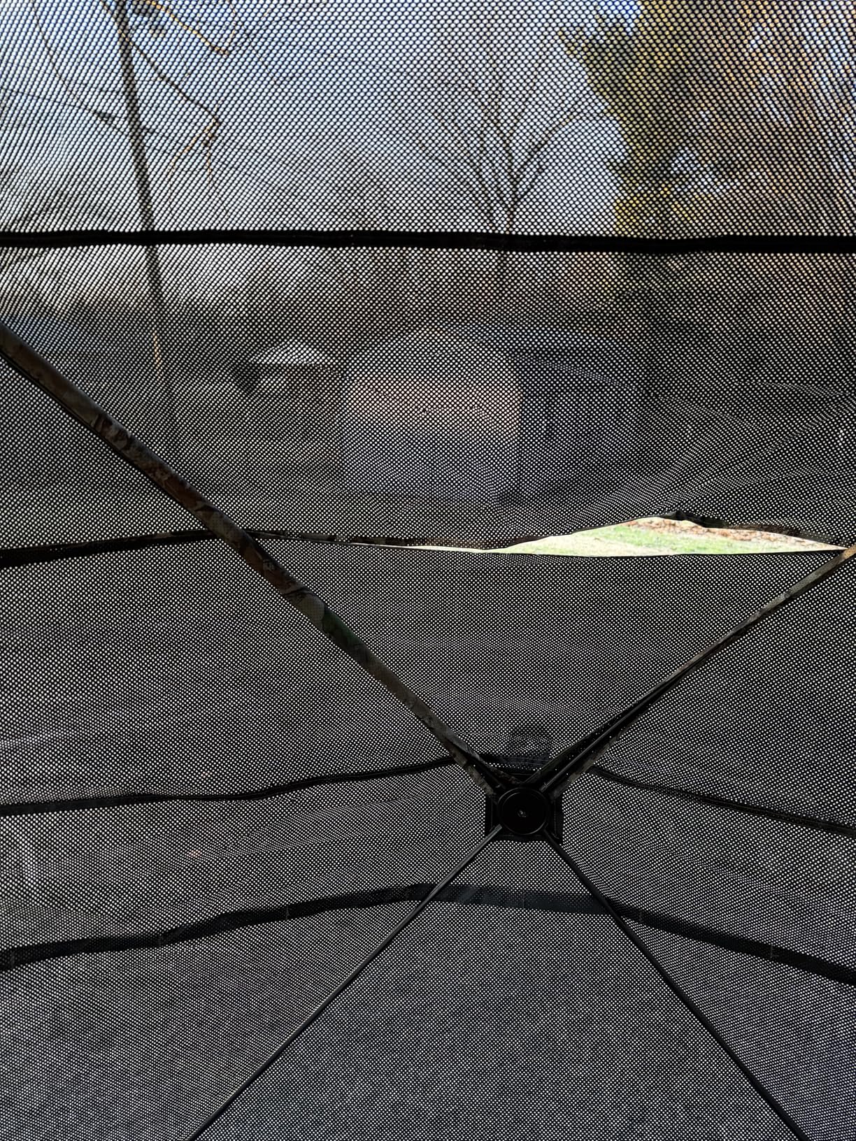 FUNHORUN Hunting Blind with Floor Mat, 360 Degree See Through Ground Blind, 2/3/4 Person Pop Up Camouflage Tent customer photo 2