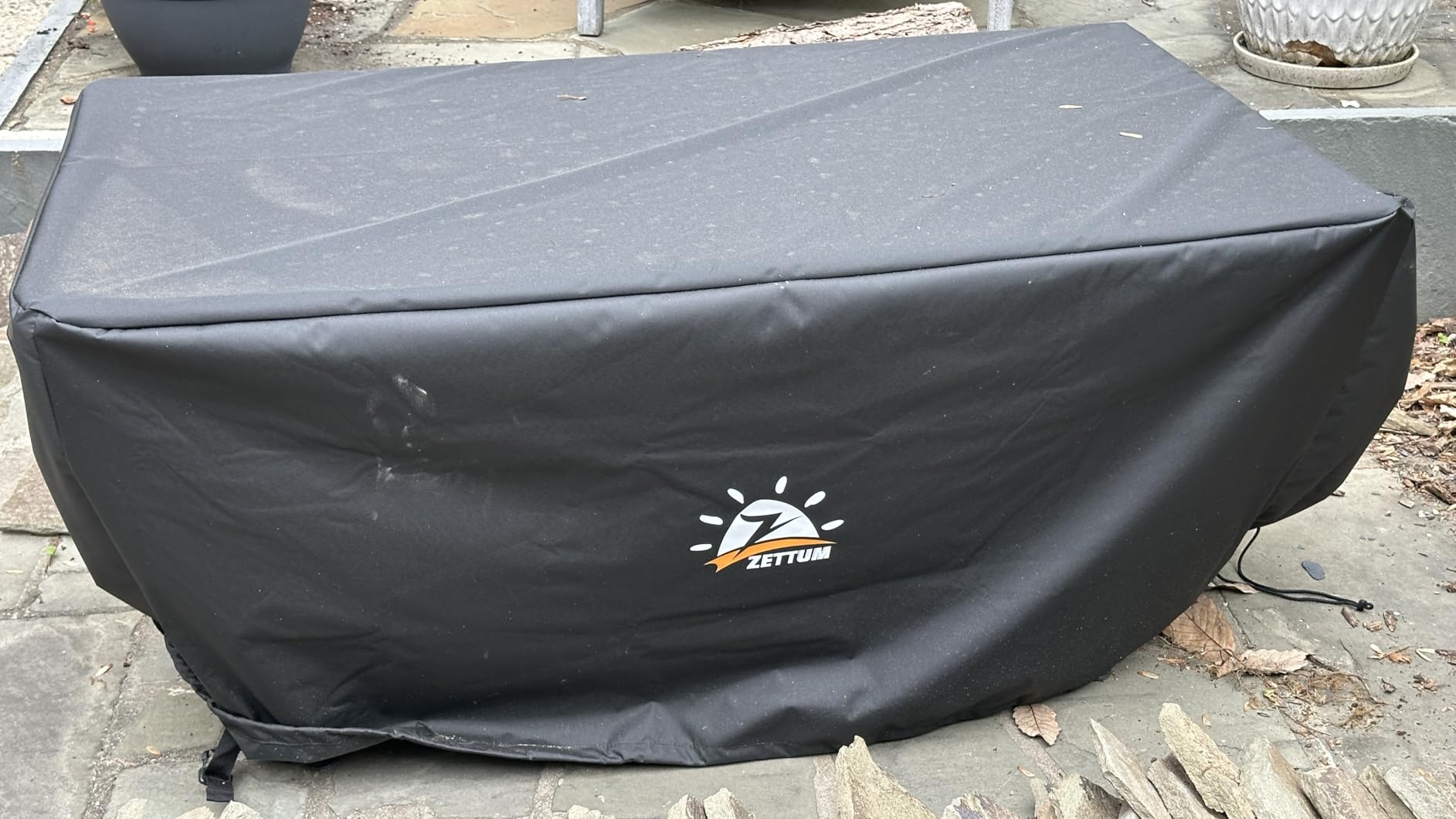 Zettum Fire Pit Cover Rectangular 48 Inch - Outdoor Fire Table Cover Rectangle Heavy Duty & Waterproof, 600D Patio Propane Gas Firepit Cover Rectangular Fade & Weather Resistant - 48 x 28 x 24 Inch customer photo 1