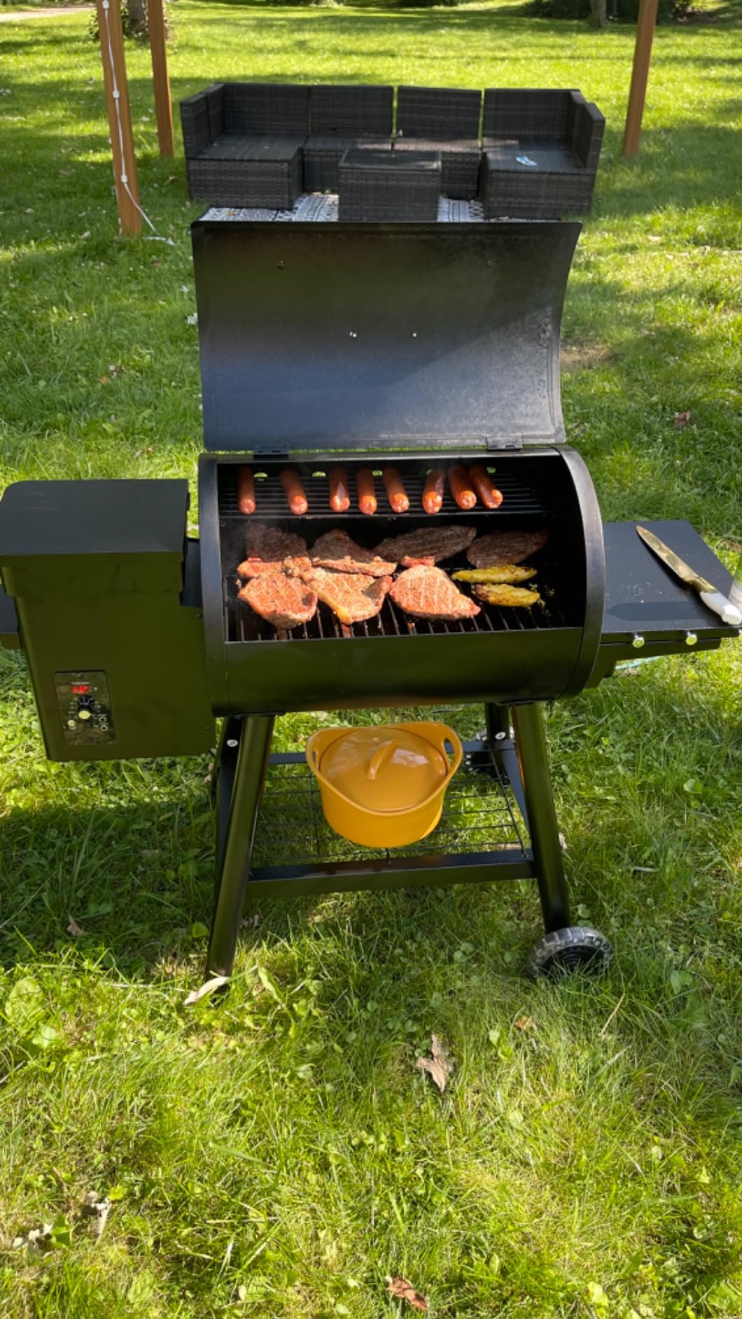 KingChii Electric Wood Pellet Grill & Smoker with Side Shelf, 456 SQ.IN Grill Capacity, PID Temperature Control (180-425F) for Backyard Camping Bake and Roast customer photo 1