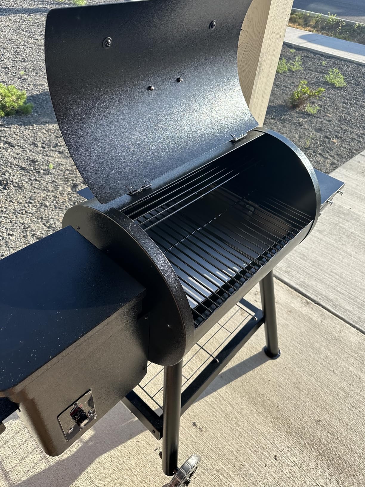 KingChii Electric Wood Pellet Grill & Smoker with Side Shelf, 456 SQ.IN Grill Capacity, PID Temperature Control (180-425F) for Backyard Camping Bake and Roast customer photo 2