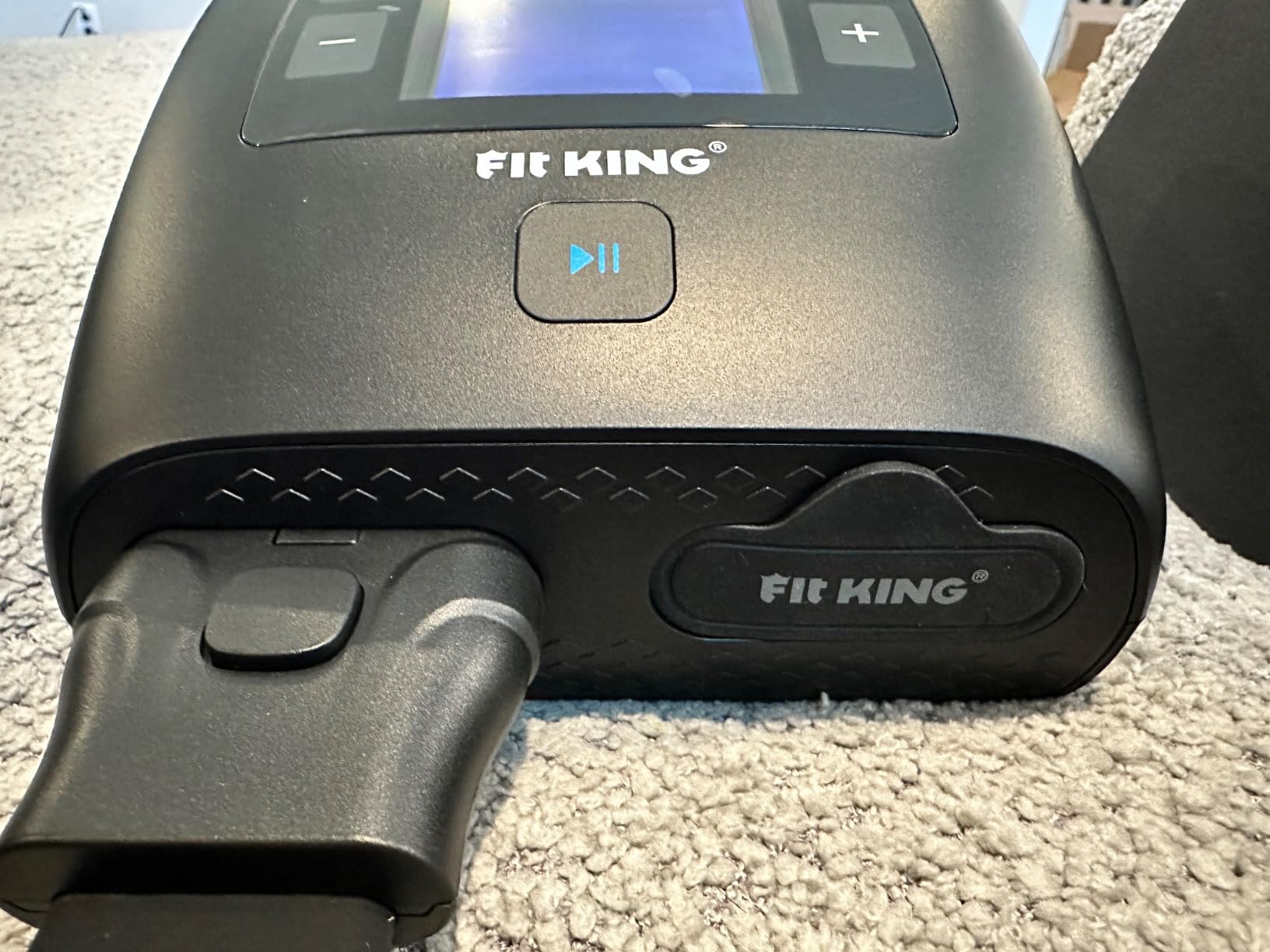 FIT KING Air Compression Recovery System, Cordless Full Leg Massager with Dynamic Pressure, Fast Recovery for Athletes (Medium) customer photo 1