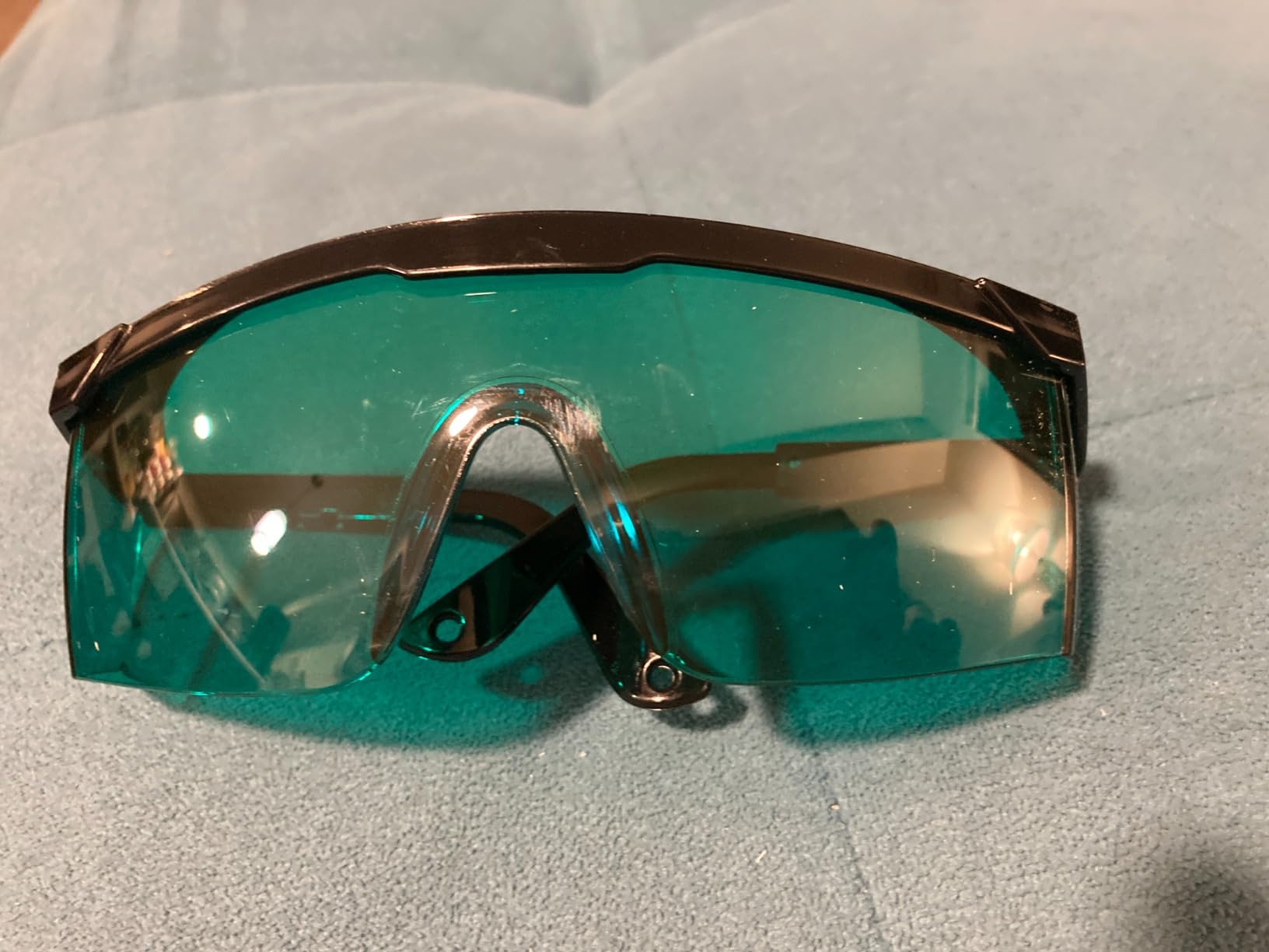 LIGHTMEUP Red Light Therapy Glasses, Superior Eye Protection for Infrared & LED Light Sessions - Blocks 200-2000nm Harmful Wavelengths, Maintain Visibility, Lightweight Comfortable Red Light Goggles customer photo 2