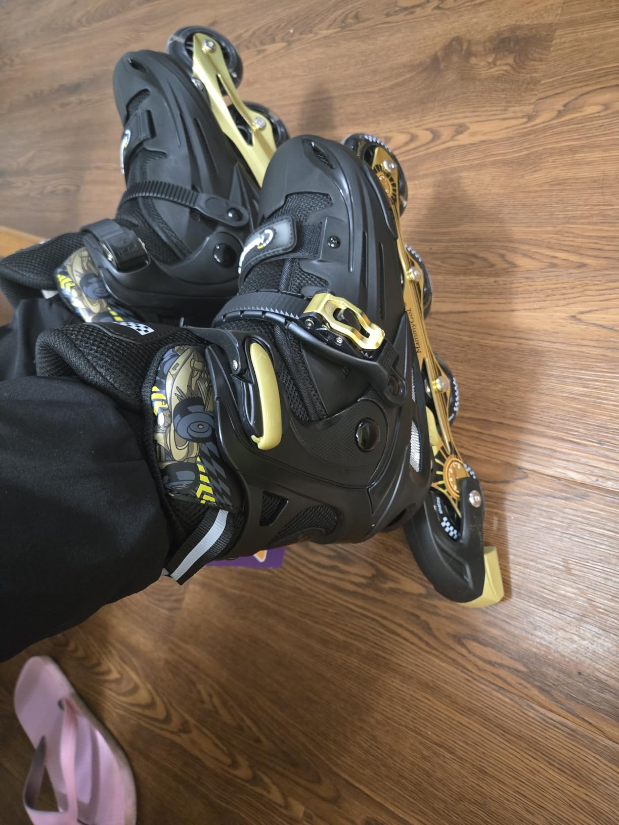 MammyGol Inline Skates for Boys and Girls Youth, 4 Size Adjustable Roller Skates with PU Flashing Wheels, Aggressive Inline Skates High Performance for Kids Age 6-12 customer photo 2
