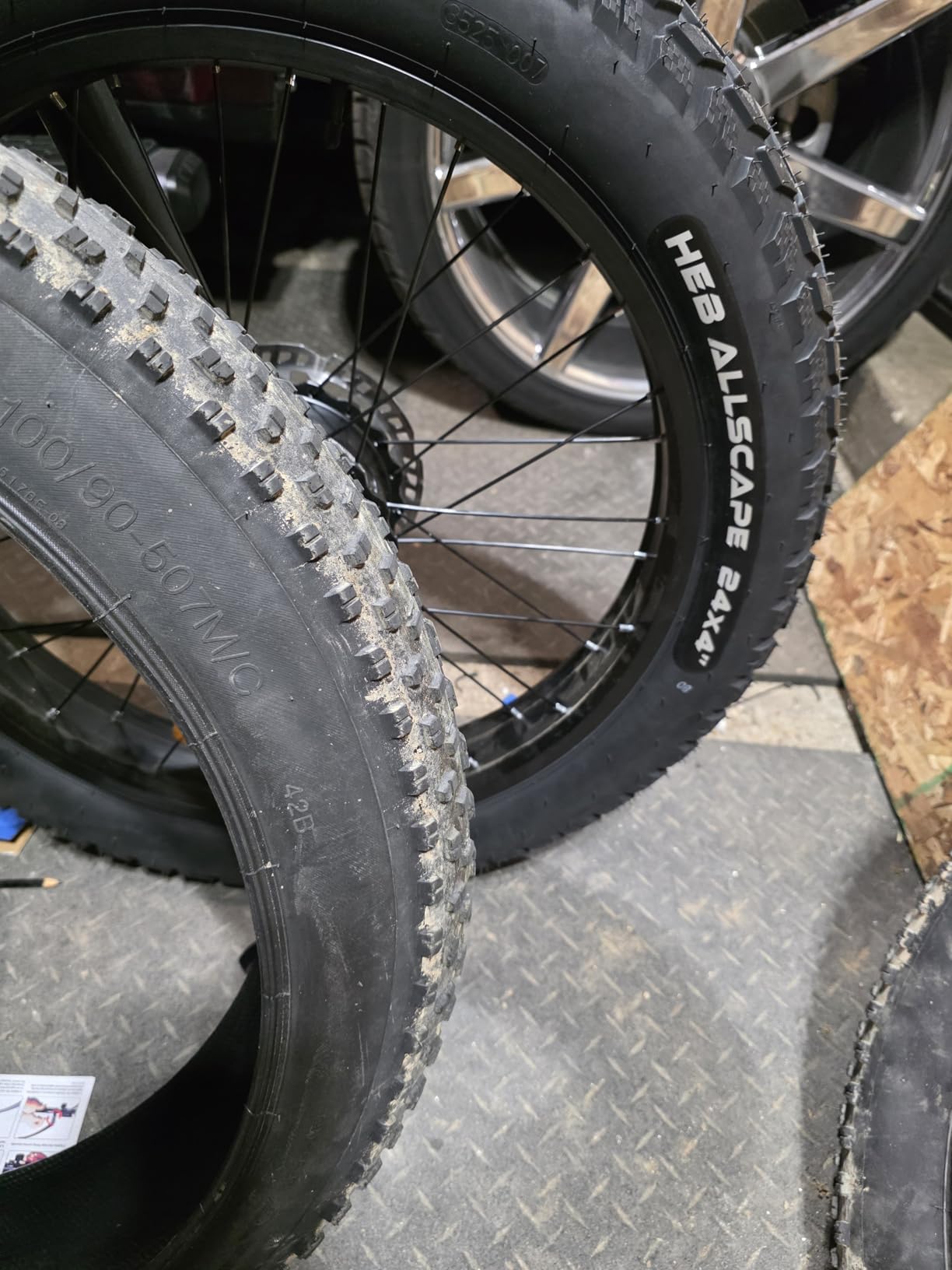 HEB ALLSCAPE 20x4.0 26x4.0 24x4.0 20x3 inch E-Bike Fat Tire, Puncture Resistant Heavy Duty for MTB, All Terrain and Trail Riding High-Density Construction for Durability & Control, U.S.-Based Company customer photo 2
