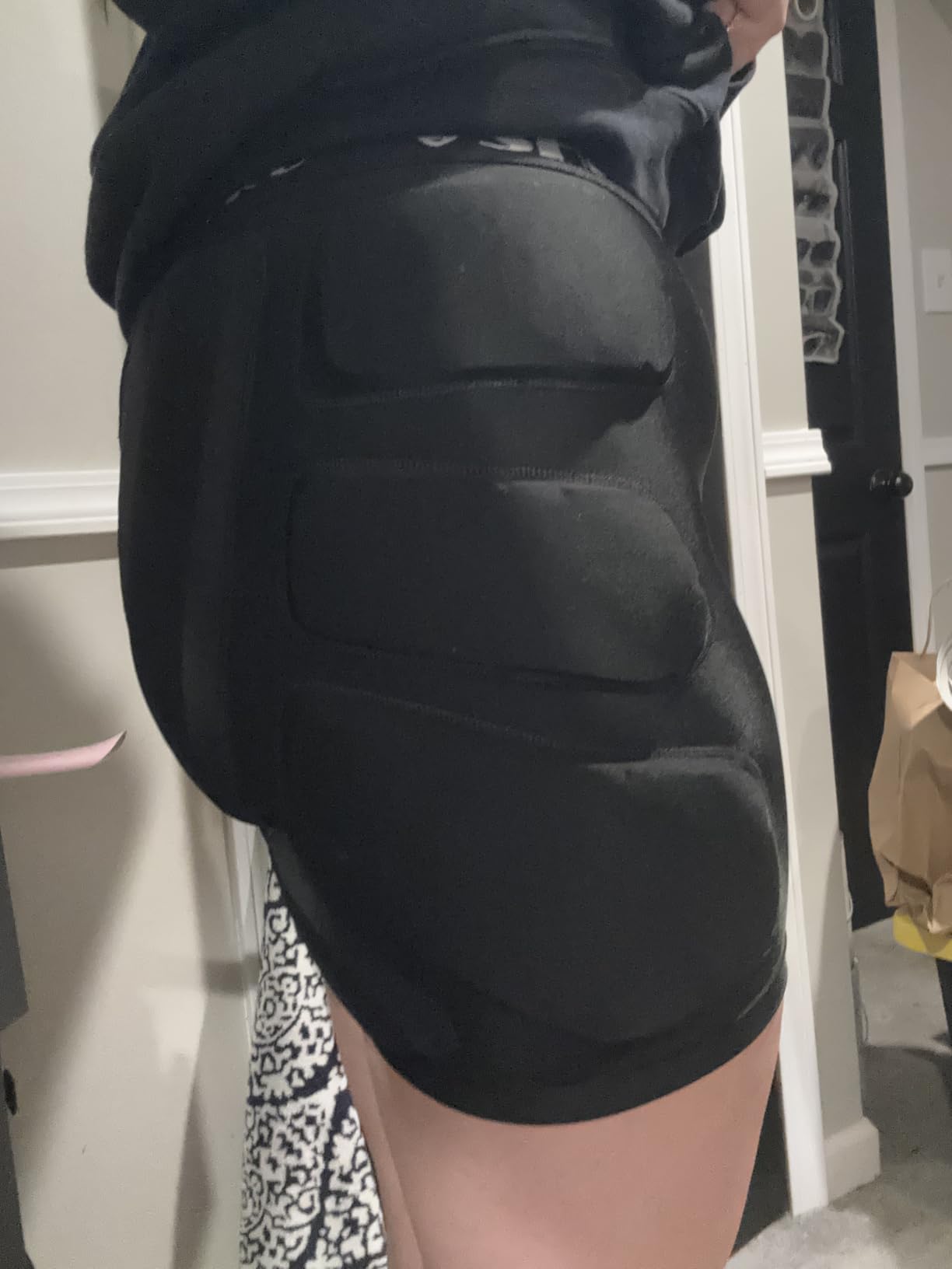 Protective Padded Shorts for Snowboarding and Skating,Tear Resistance Butt Pad Heavy Duty Protection customer photo 1