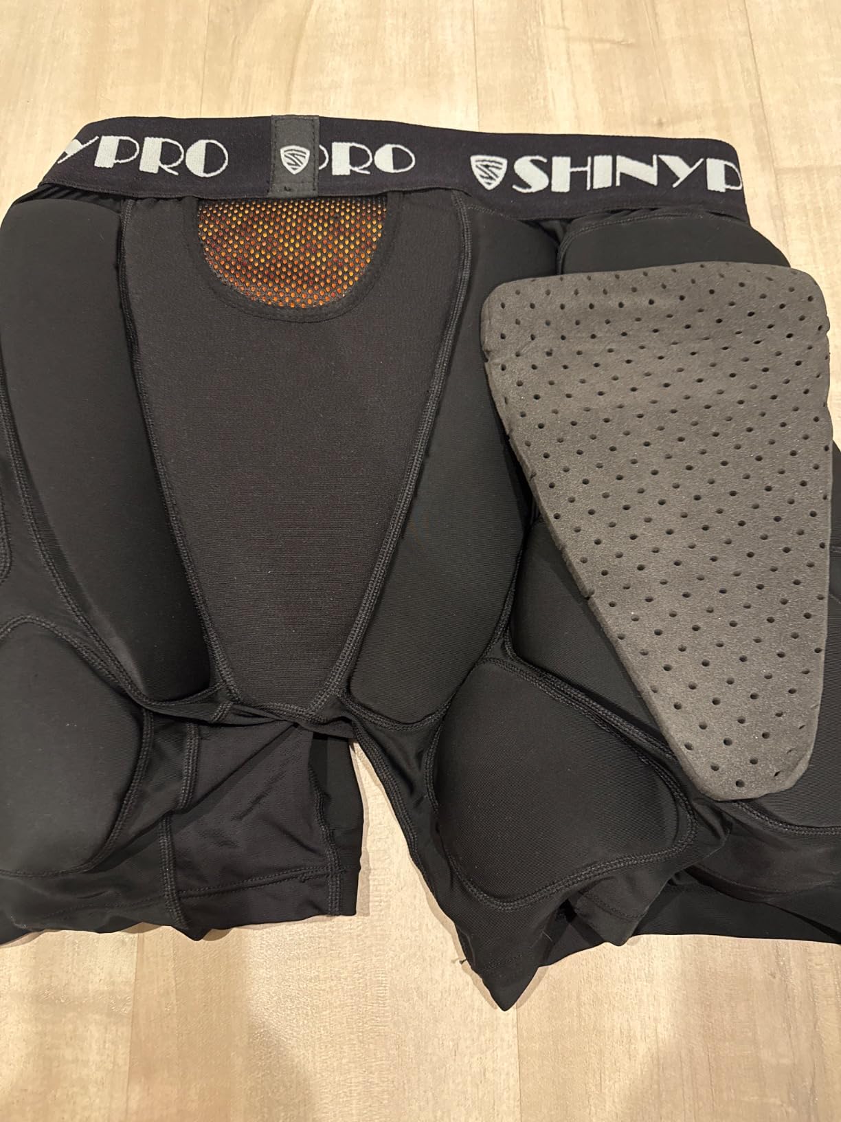 Protective Padded Shorts for Snowboarding and Skating,Tear Resistance Butt Pad Heavy Duty Protection customer photo 2