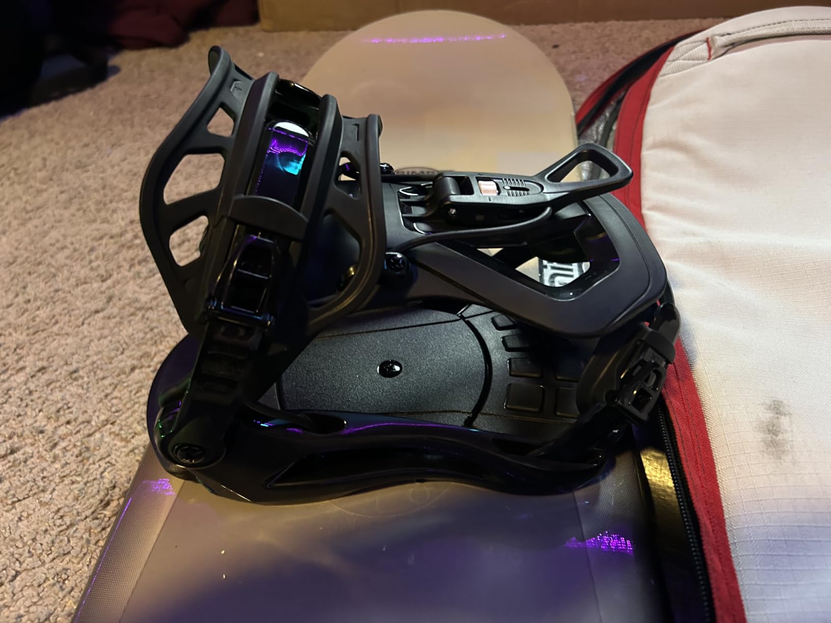 XCMAN Rear Step in Style Snowboard Bindings Lightweight Rear Entry All-Mountain Bindings for Men Women Easy in and Out customer photo 1