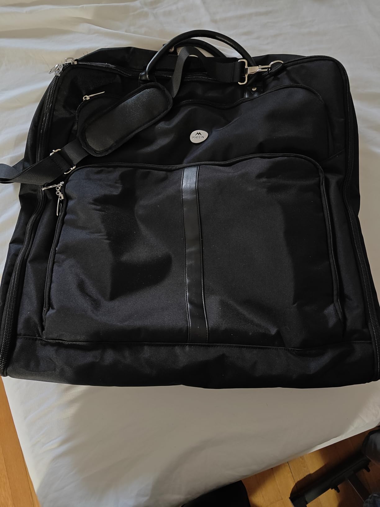 MATEIN Mens Garment Bags for Travel, Large Travel Suit Bag Up to 7 Suits with Strap, Wrinkle Free Carry On Garment Bags for Hanging Clothes, Business Suitcase Luggage Bag Fit 17.3 Inch Laptop, Black customer photo 2