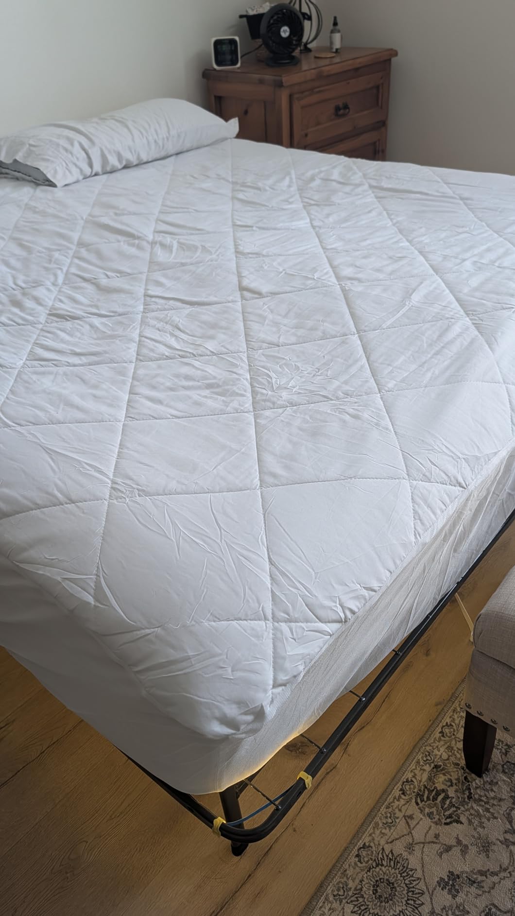 Bedsure Heated Mattress Pad King - Bed Warmer with Memory & Preheat Functions, 12-Hour Auto Off & 10 Heat Settings, Dual Controllers, Fast Heating, Brushed Electric Mattress Pad King, 78
