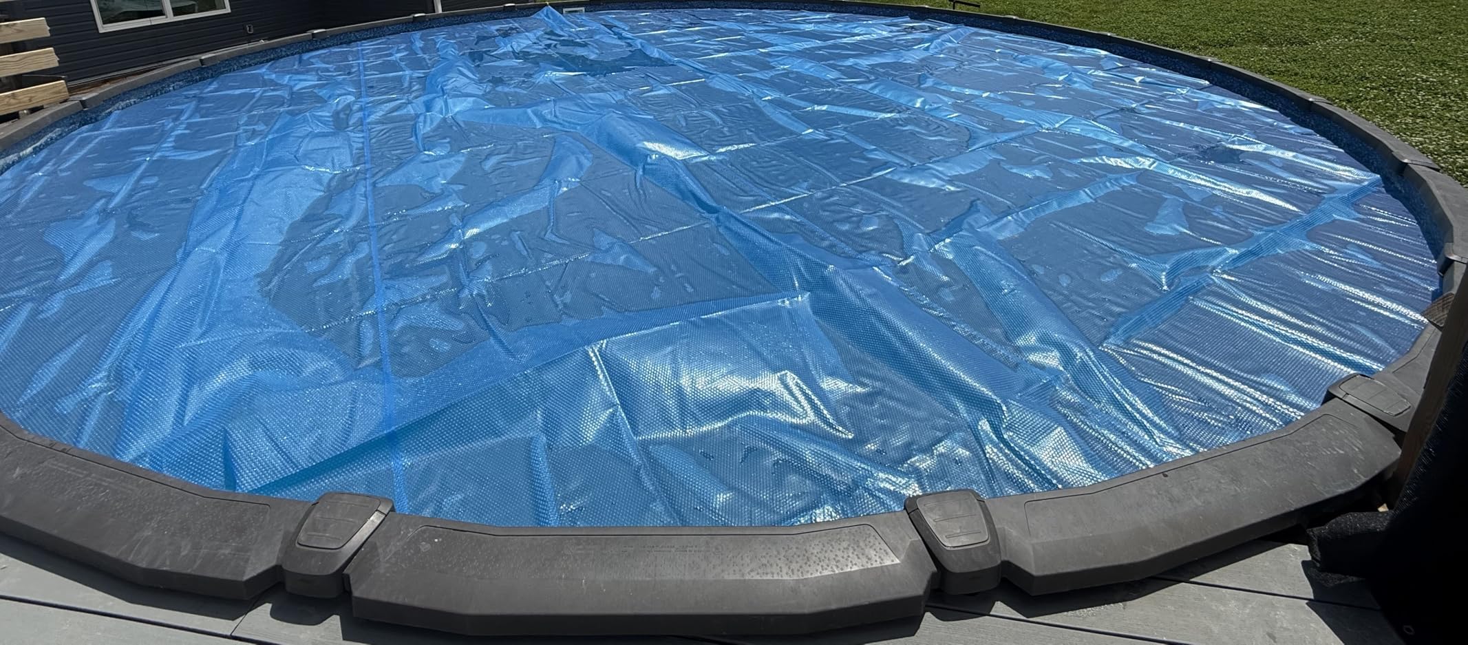 VEVOR Solar Pool Cover, 32 x 16 ft Rectangle Solar Blanket for Pools, 16 mil Solar Covers for Inground Above Ground Swimming Pool Solar, Blue customer photo 2